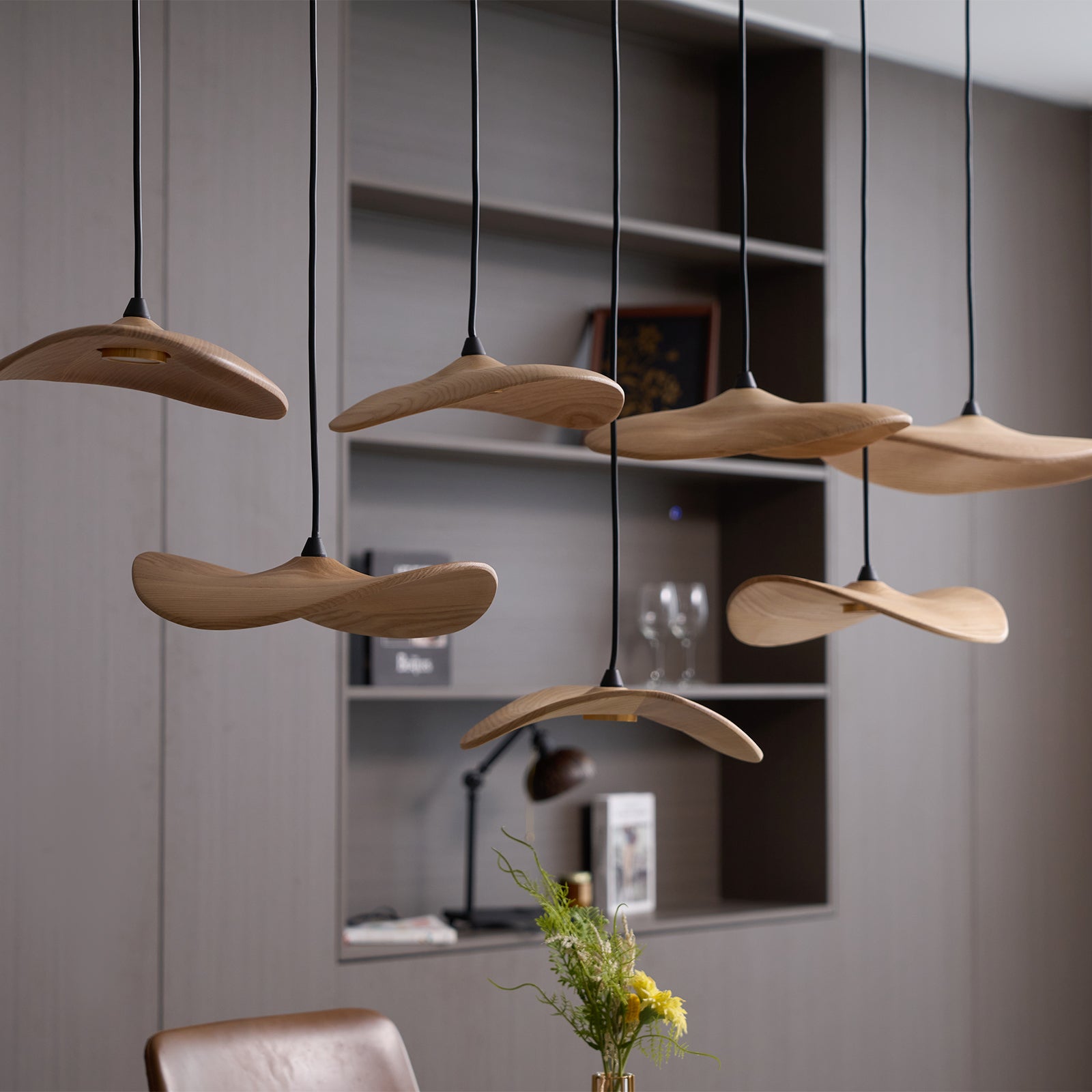 Abbott Modern Minimalist Empty Leaf Wood Chandelier-Neutral Decor