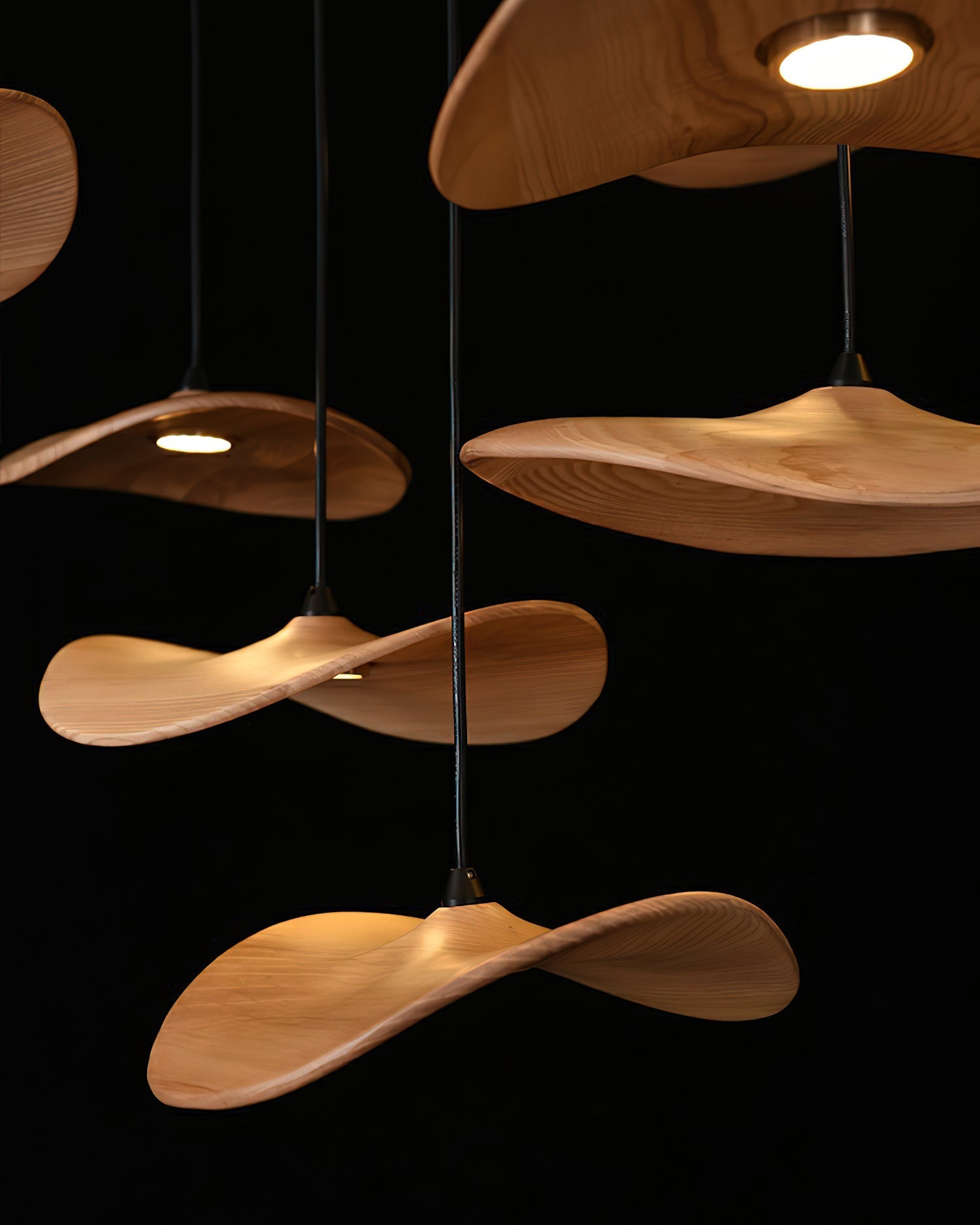 Abbott Modern Minimalist Empty Leaf Wood Chandelier-Neutral Decor