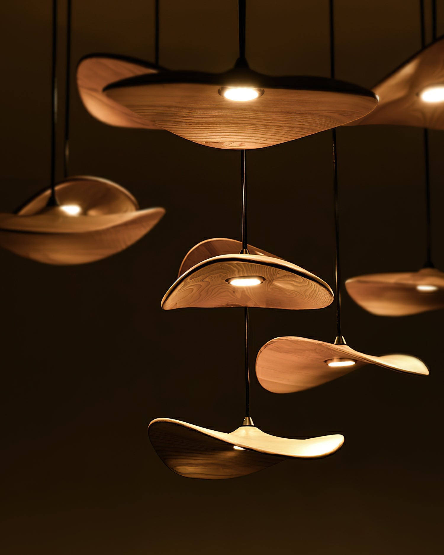 Abbott Modern Minimalist Empty Leaf Wood Chandelier-Neutral Decor