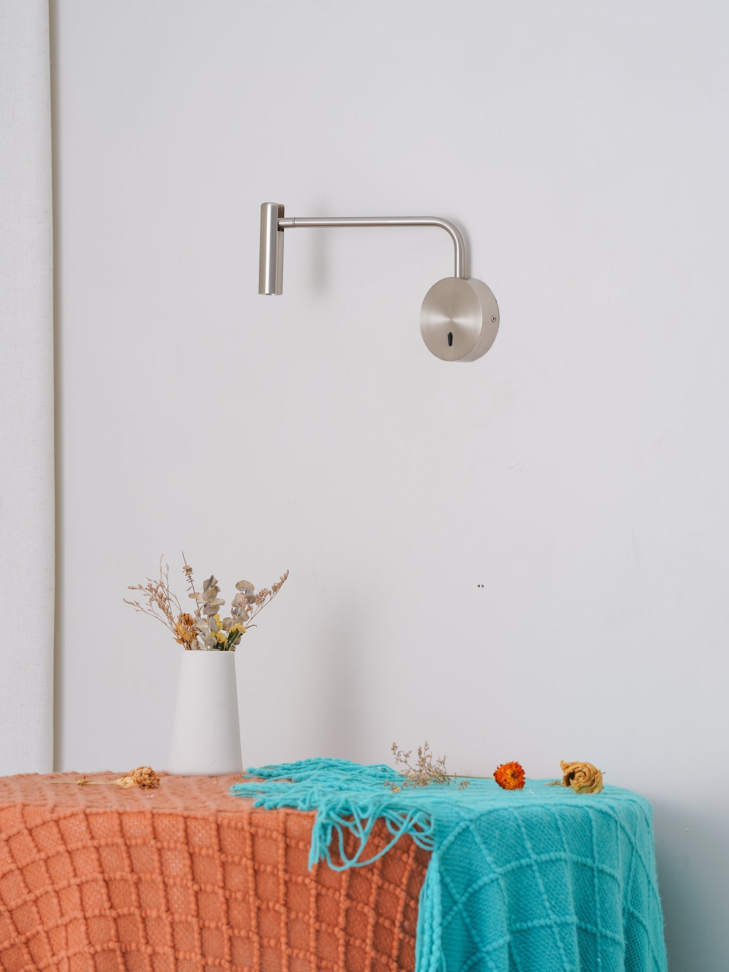 Kiroxen Minimalist Disc LED Sconce Wall Lamp-Neutral Decor