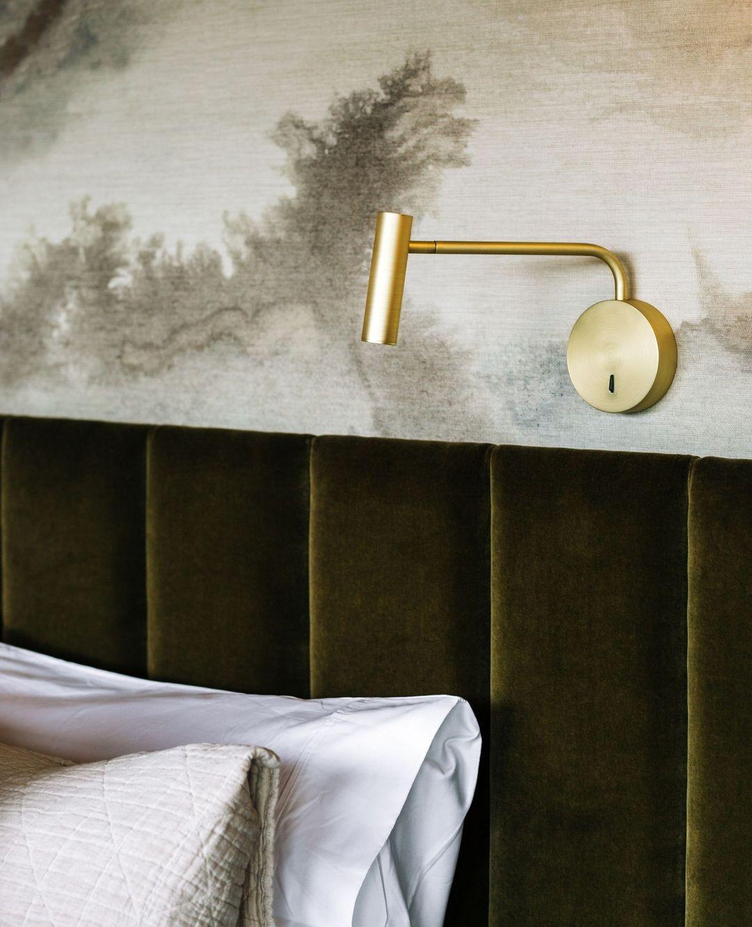 Kiroxen Minimalist Disc LED Sconce Wall Lamp-Neutral Decor