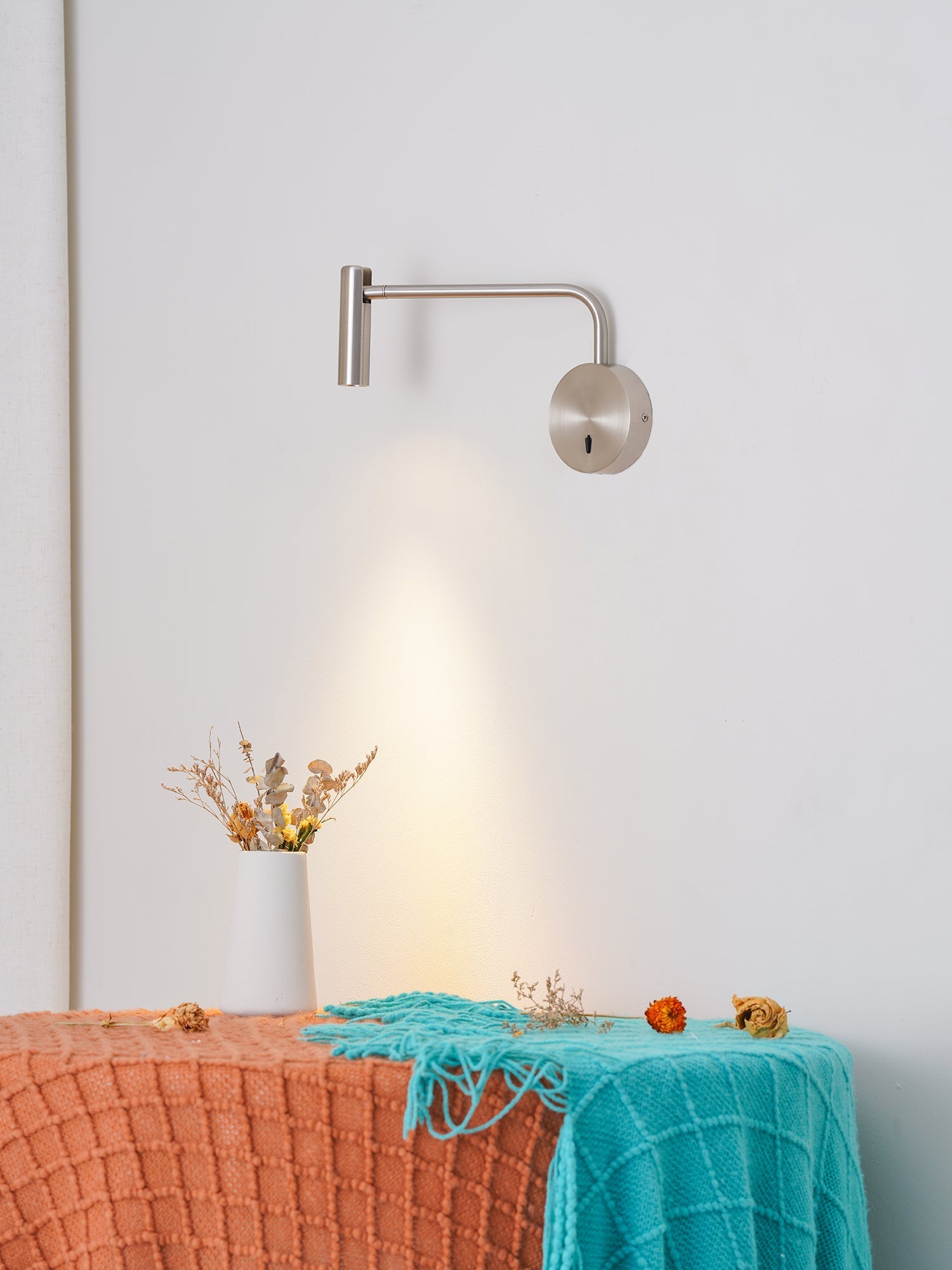 Kiroxen Minimalist Disc LED Sconce Wall Lamp-Neutral Decor