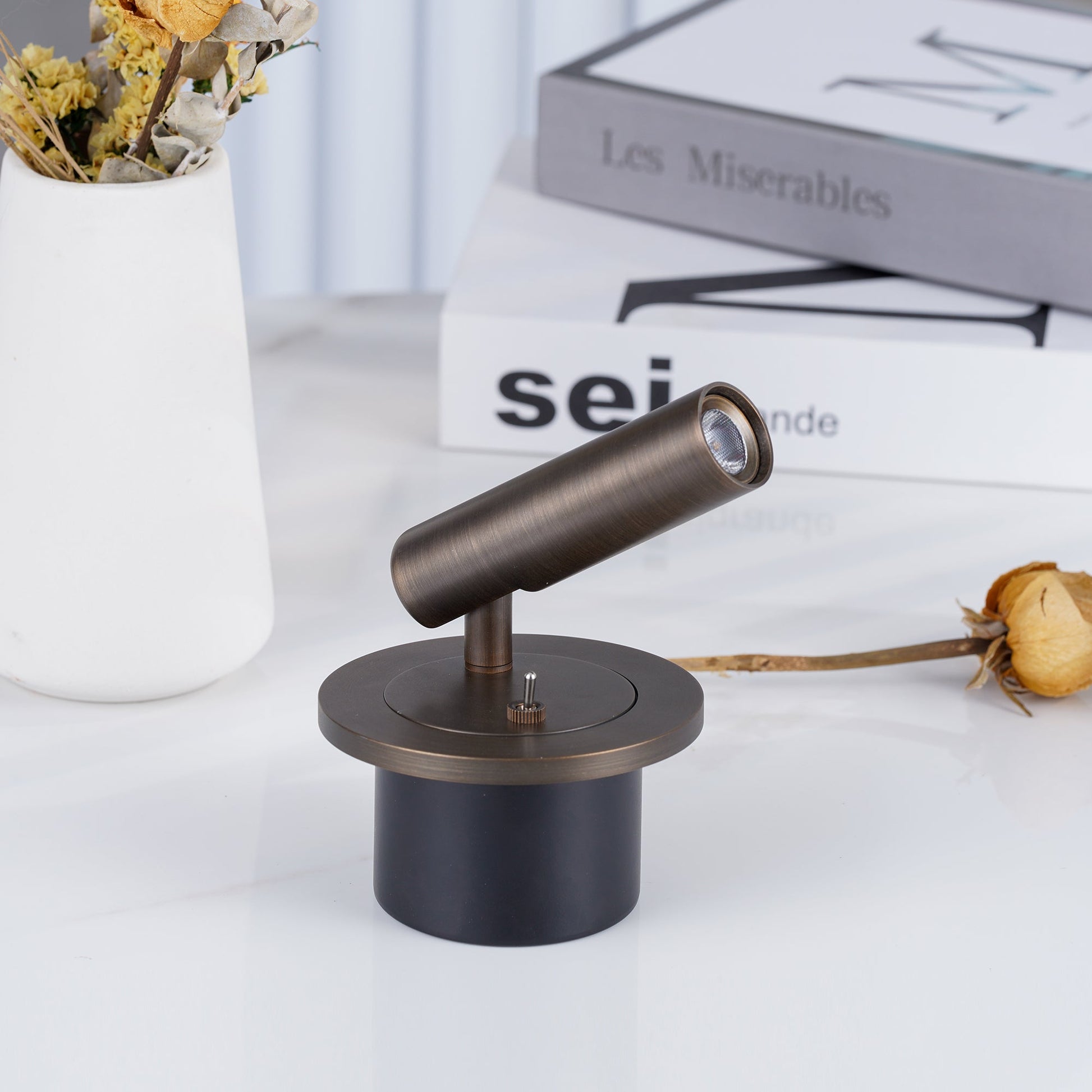 Galenor Modern Minimalist Reading Wall Lamp-Neutral Decor