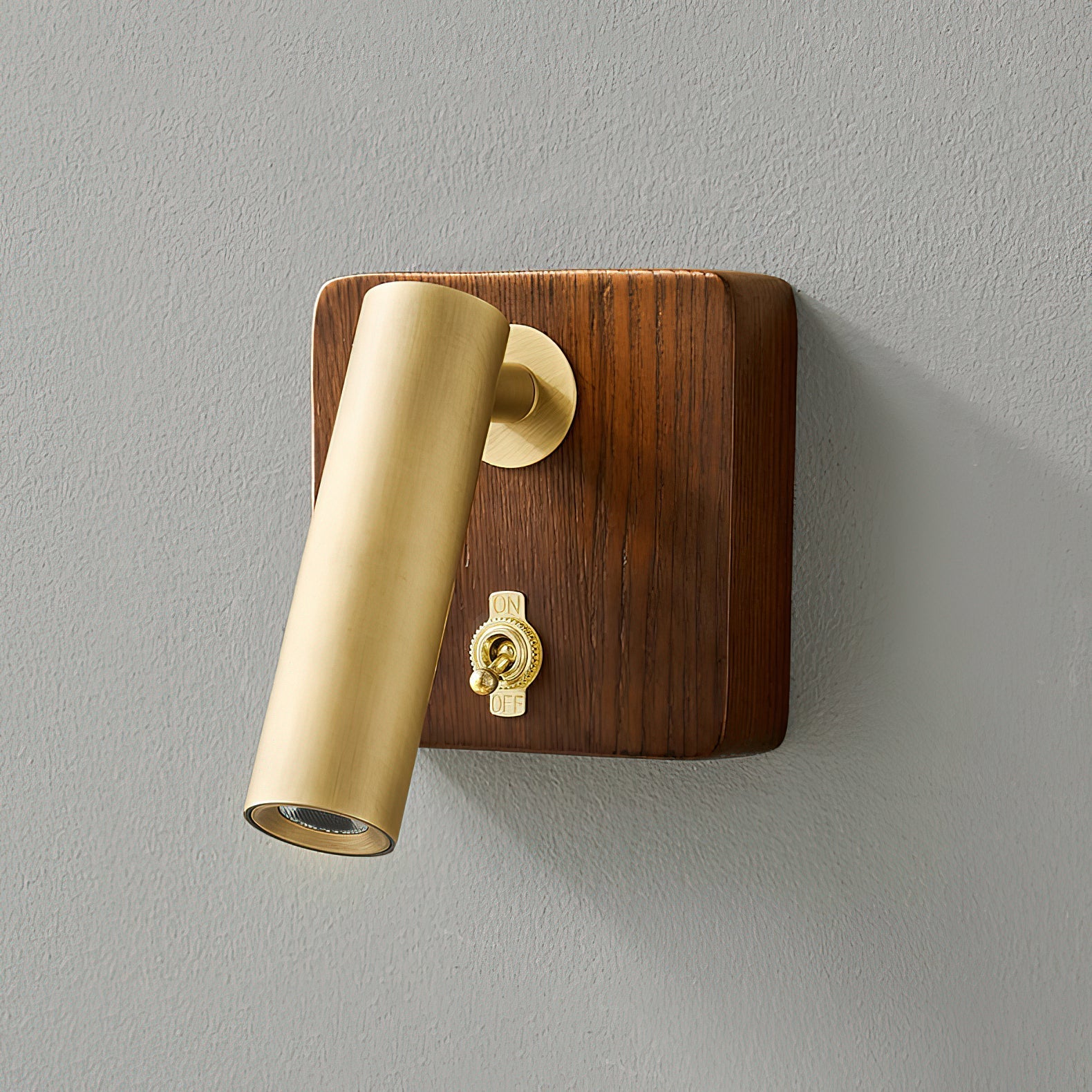 Side-by-side comparison of the two sizes of the Enna Wall Lamp.
