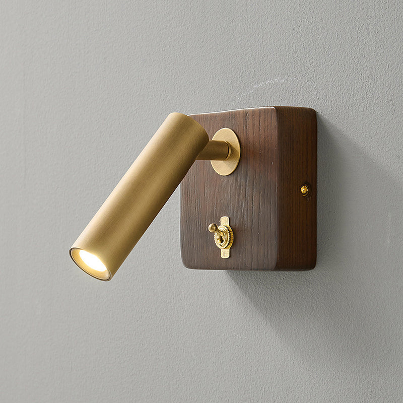 Kian Wall Lamp