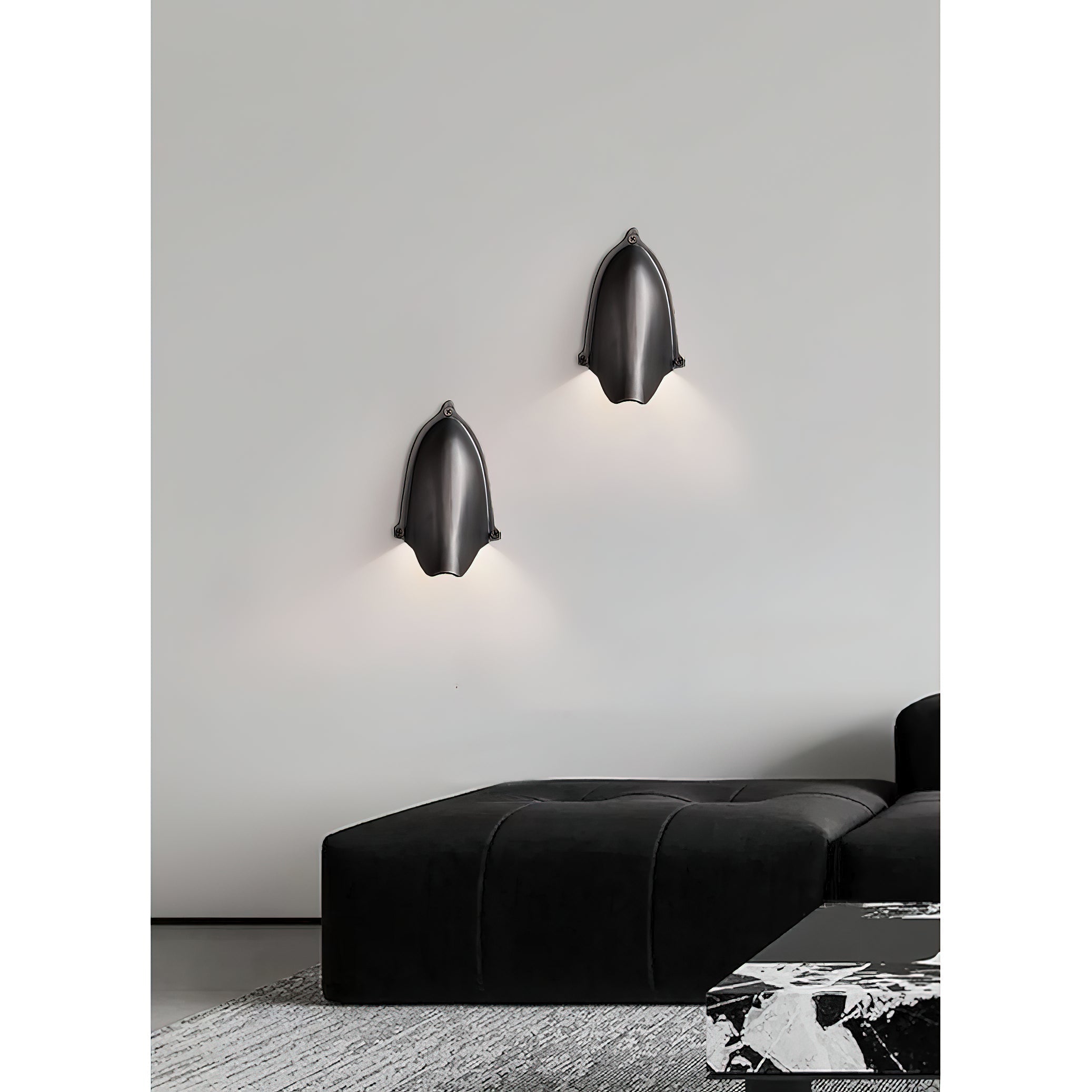 Side profile of the Glossy Copper Enoki Wall Lamp.