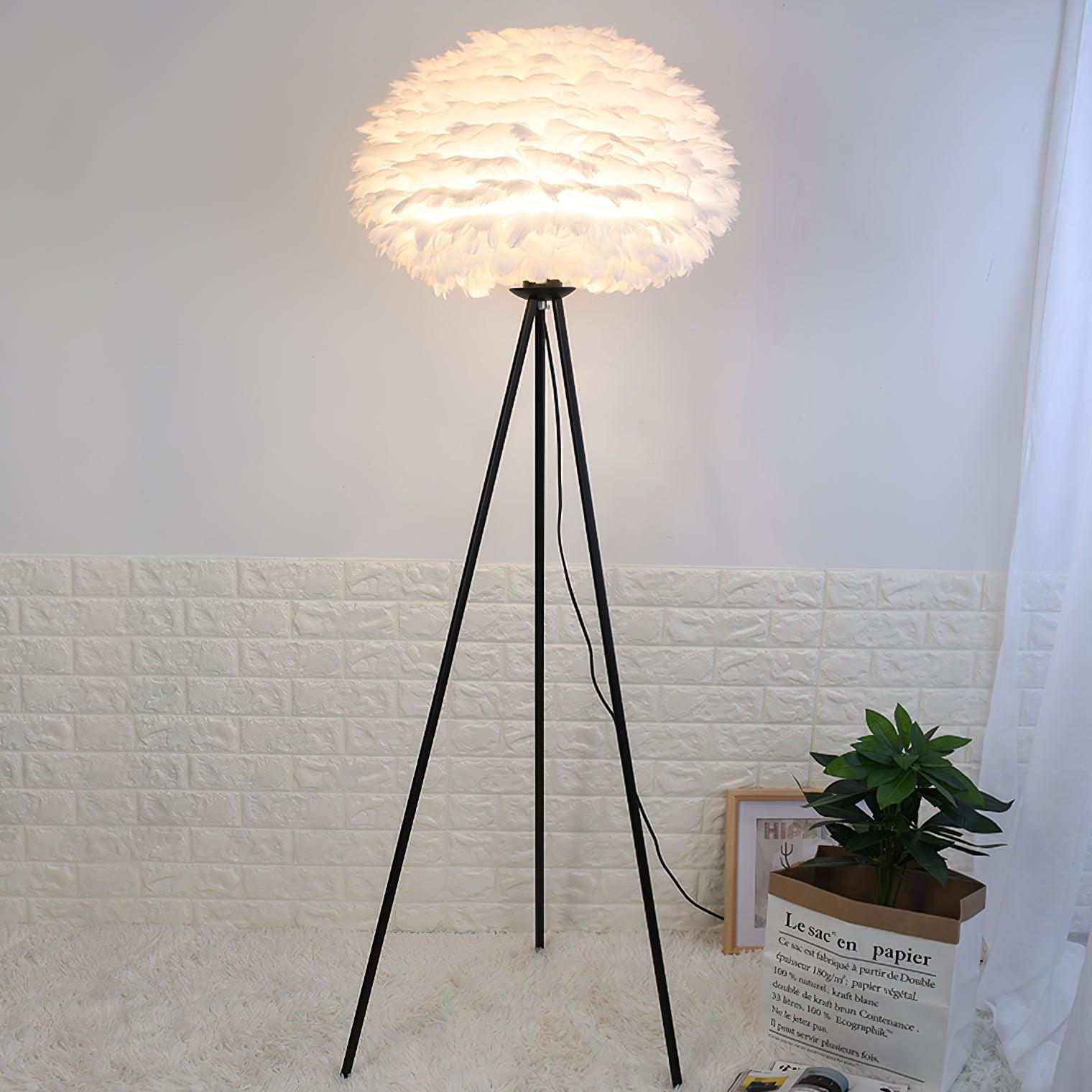 Ivthaar Organic Feather Floor Lamp-Neutral Decor