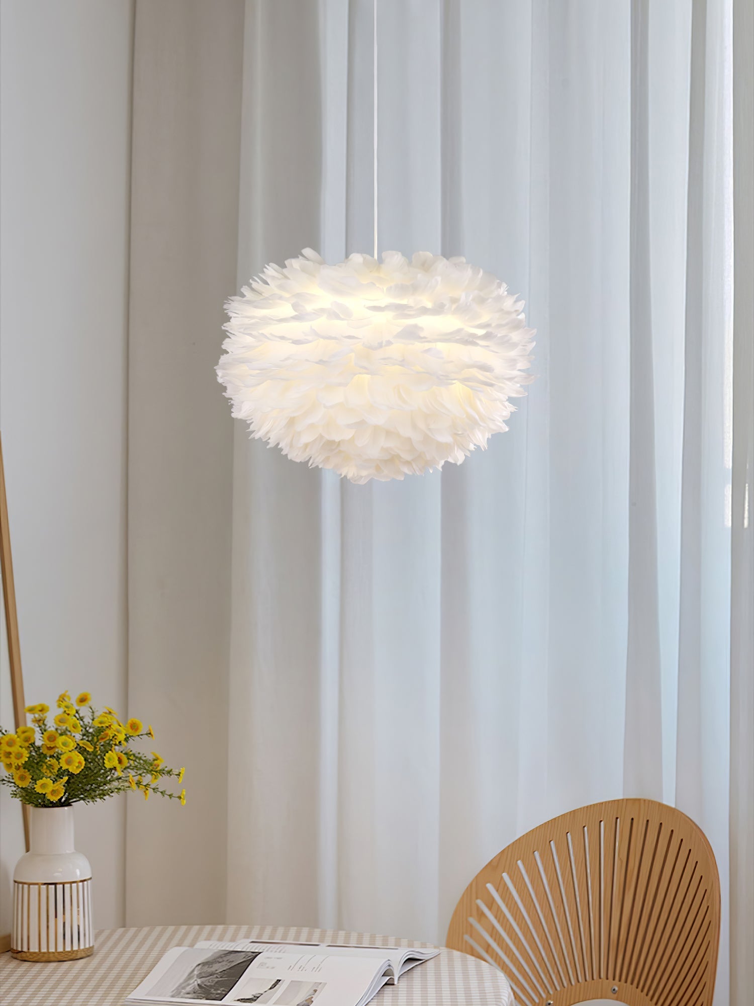 Deveno Feathers Pendant Lamp-Neutral Decor