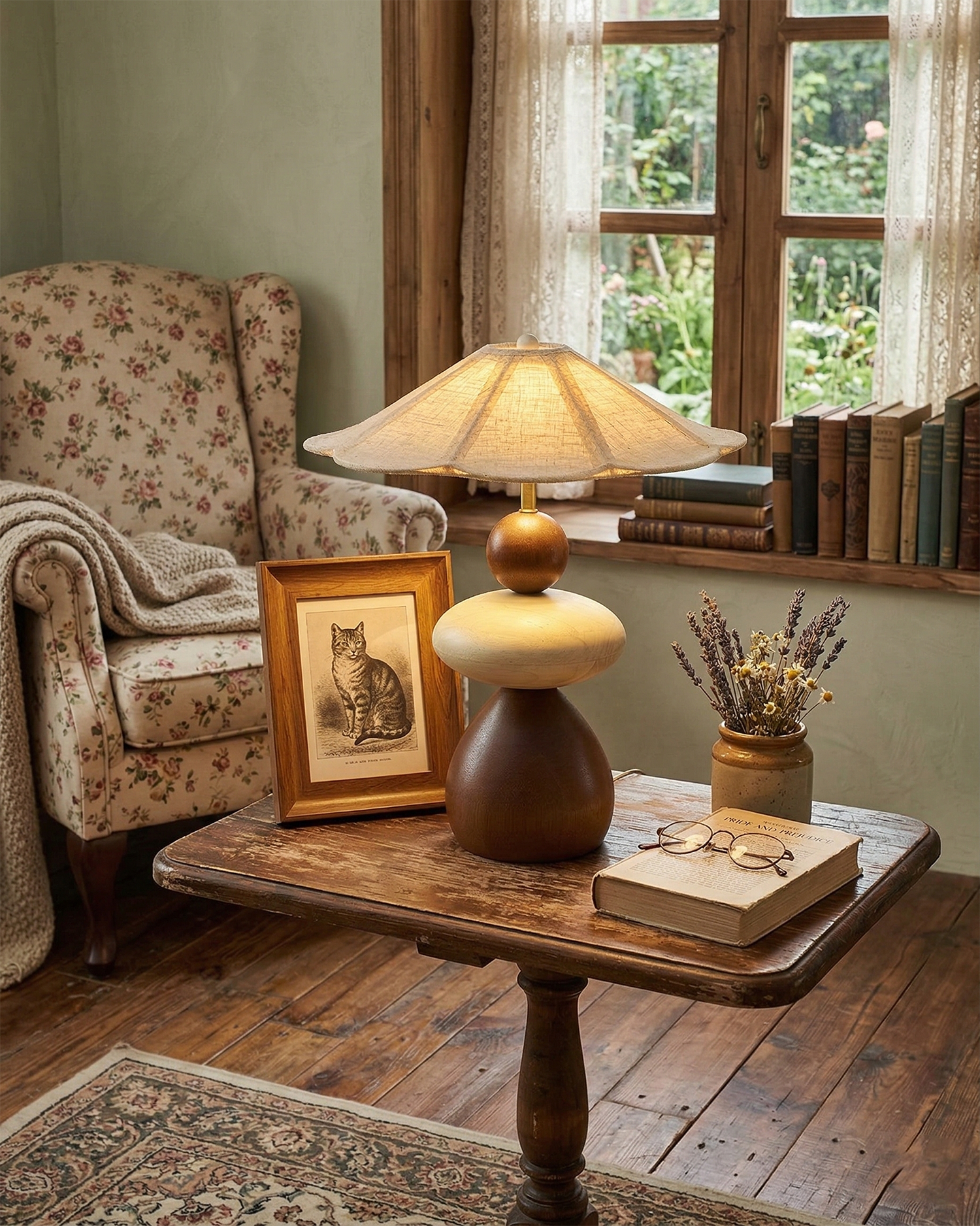 Maris Solstice Table Lamp