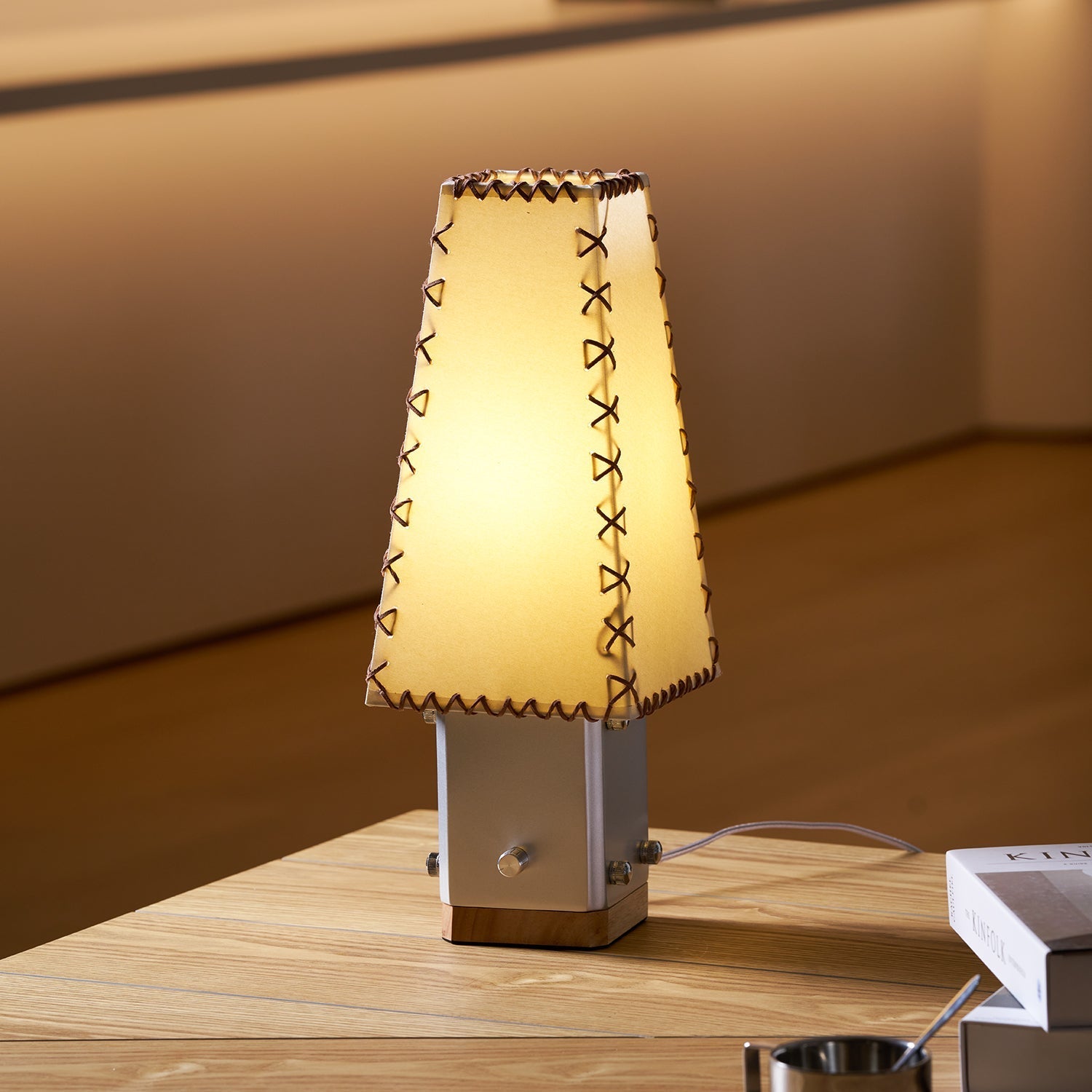 Cysl Table Lamp-Neutral Decor