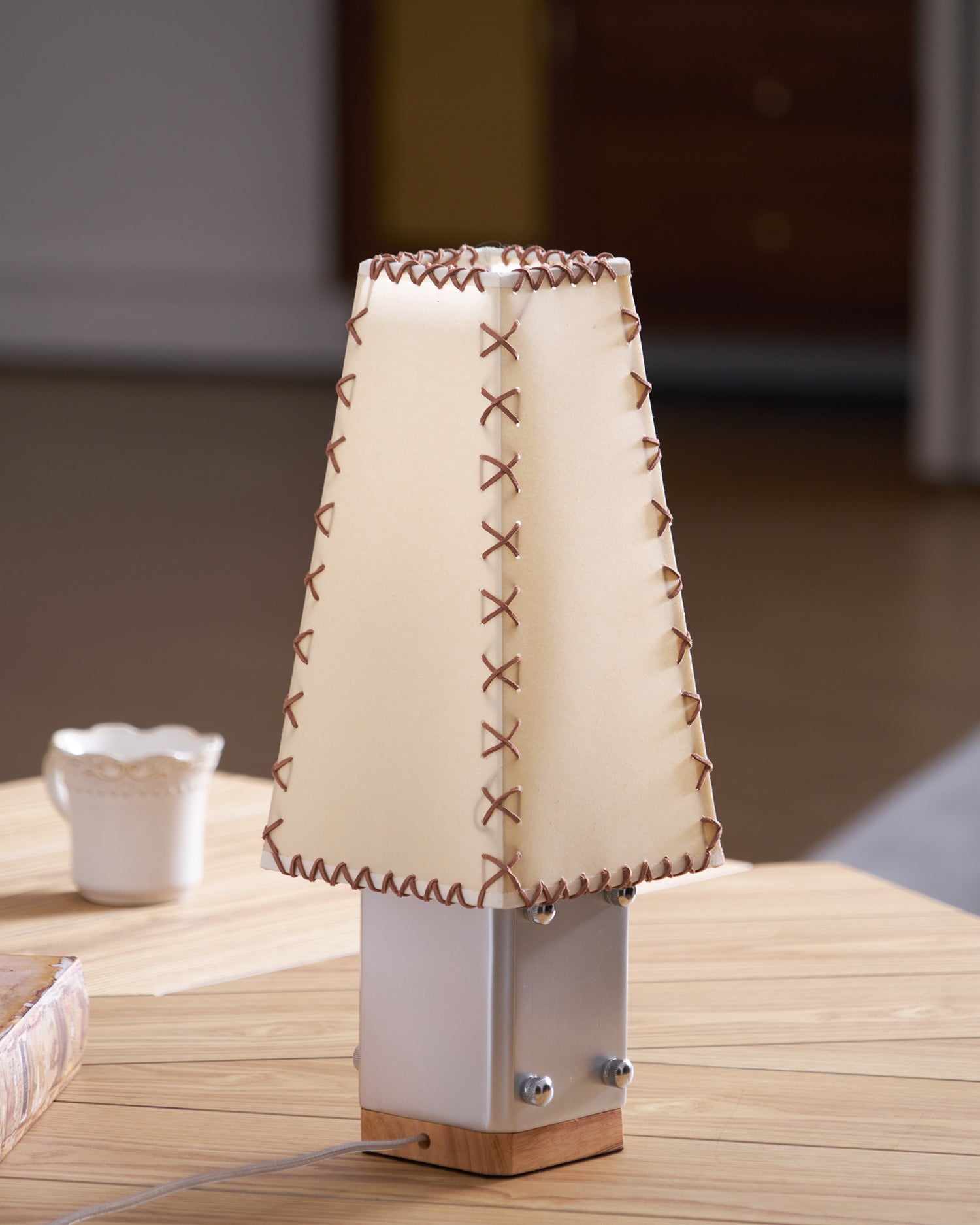 Cysl Table Lamp-Neutral Decor