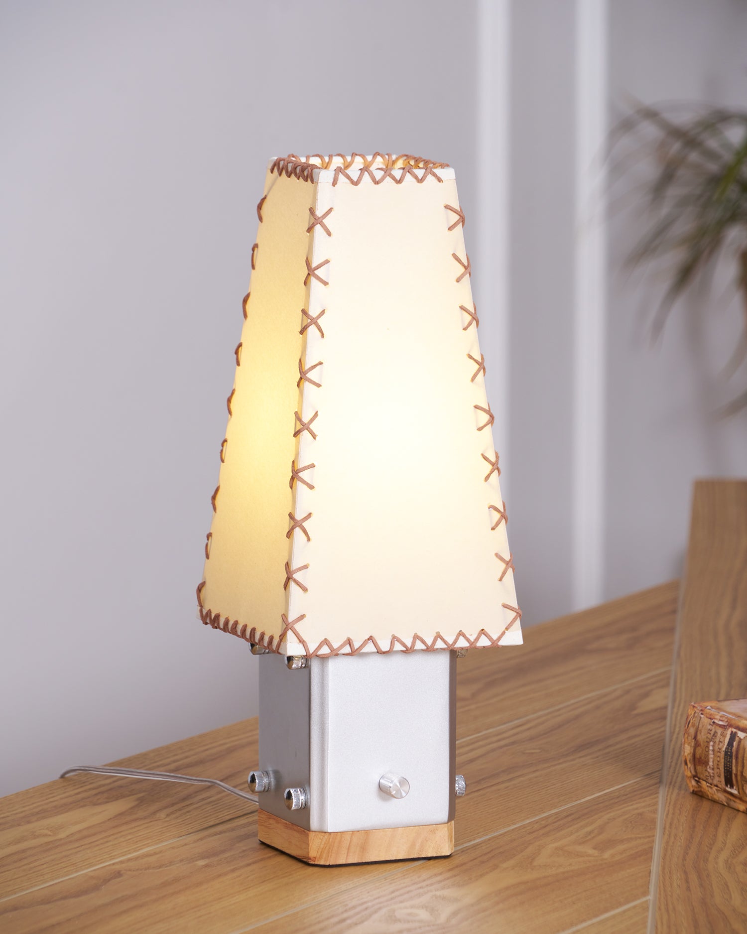 Cysl Table Lamp-Neutral Decor
