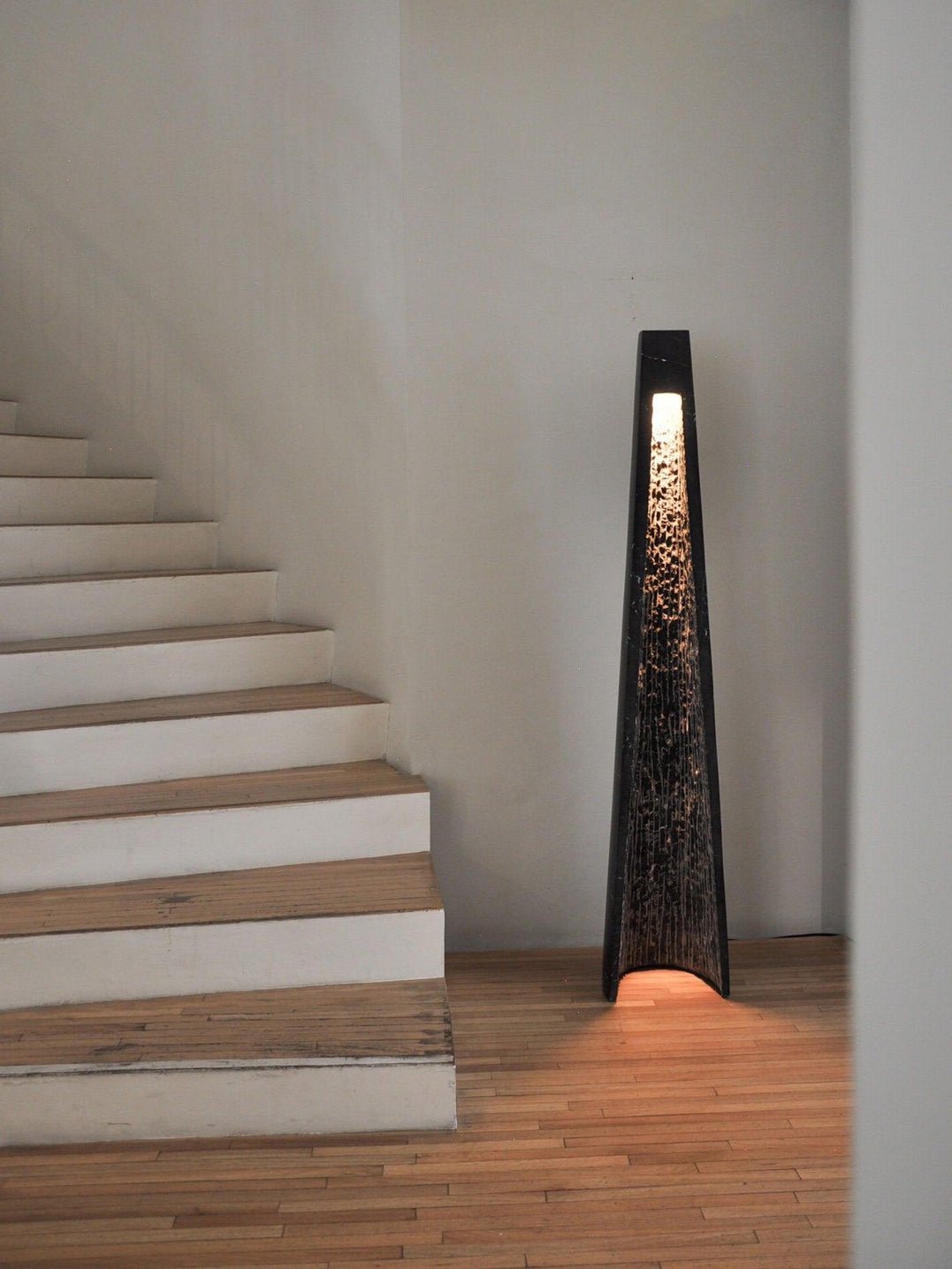 Lave Marble Floor Lamp-Neutral Decor