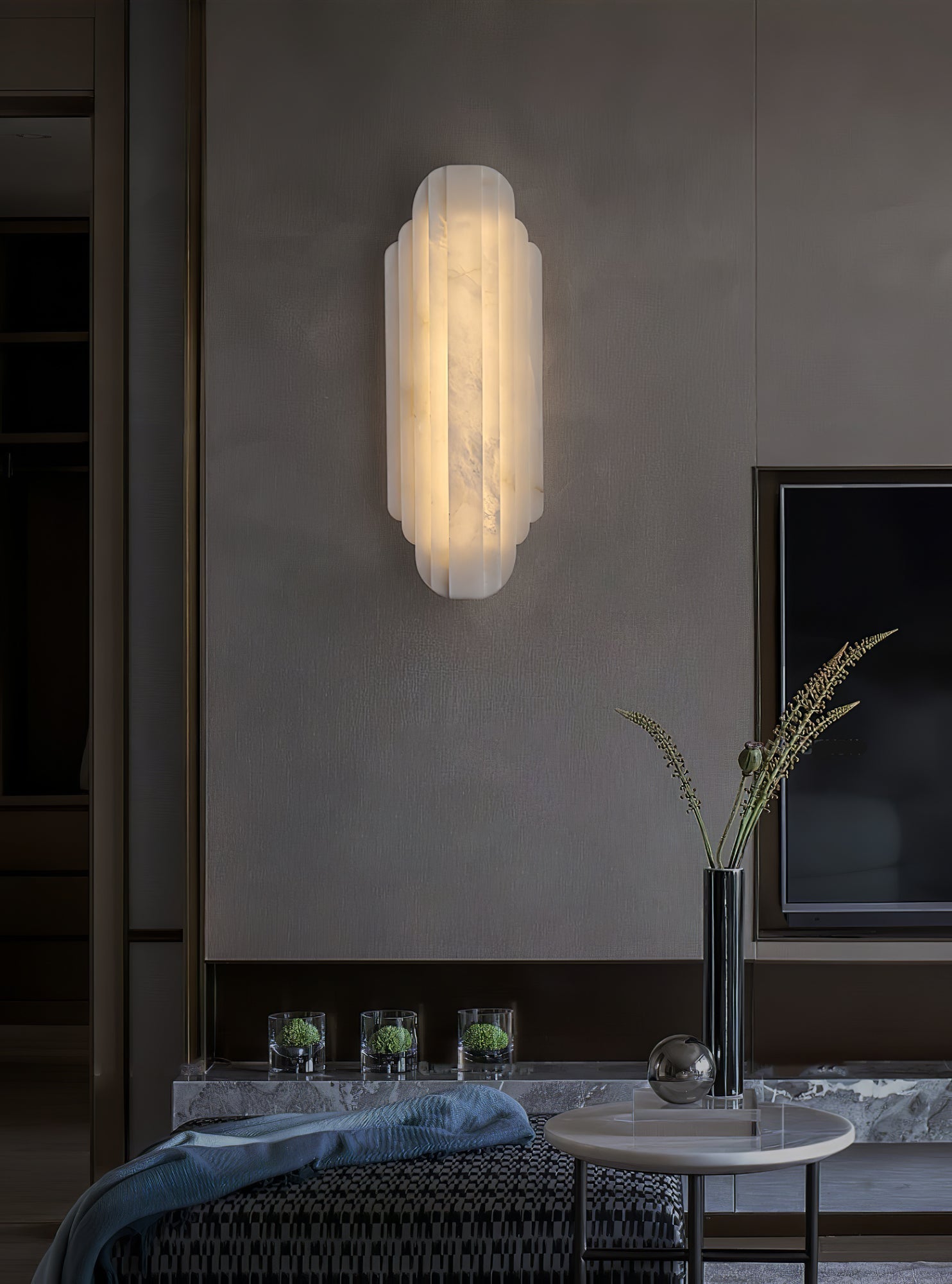 Sixel Art Deco Alabaster Wall Light-Neutral Decor