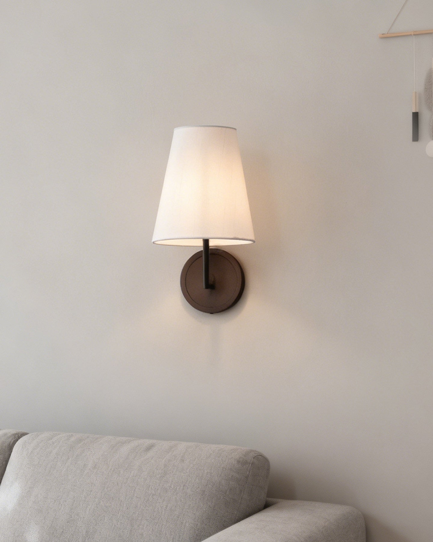 Jude Wall Lamp
