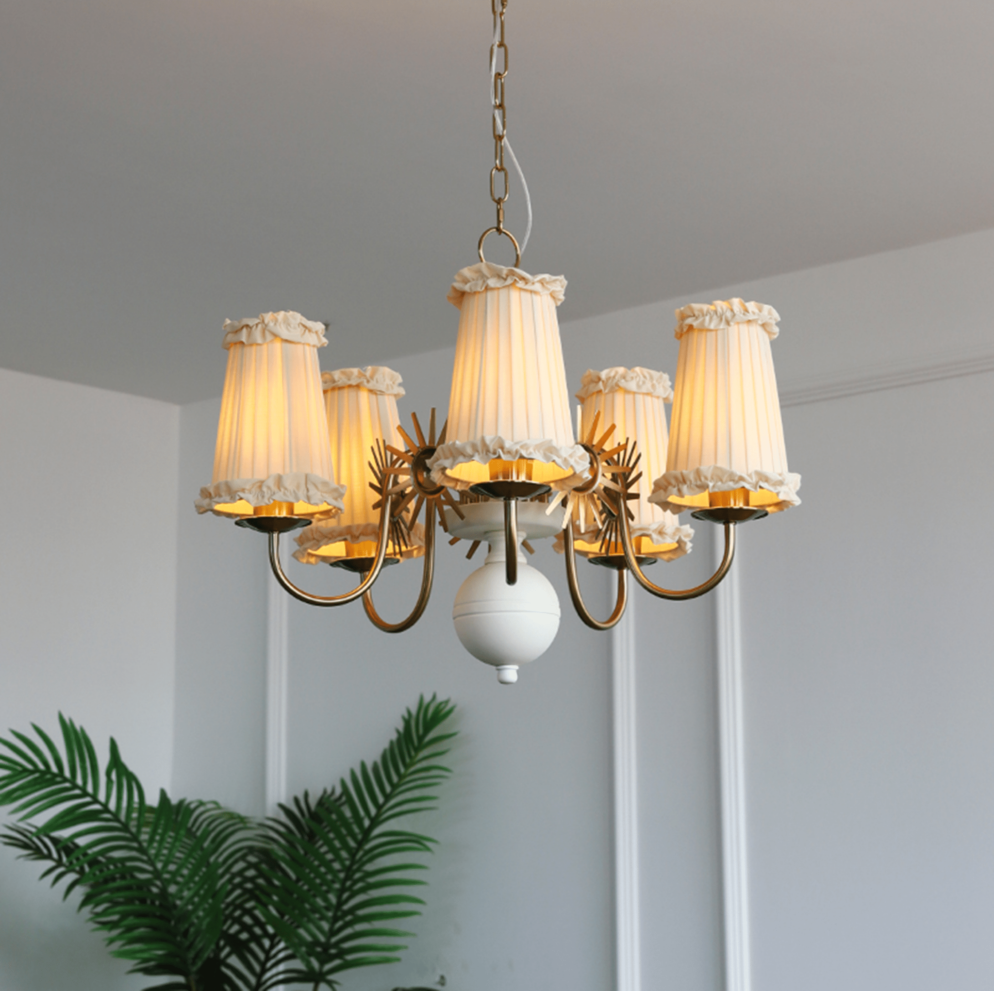 Colette Chandelier