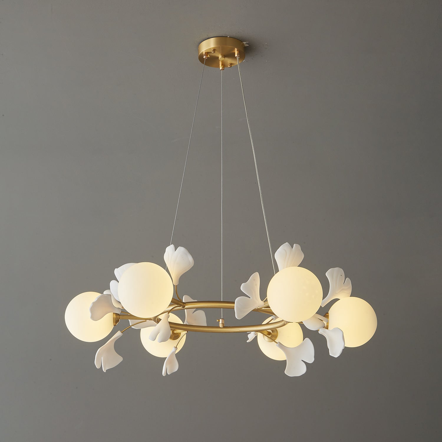 Hunell Floral Brass Chandelier-Neutral Decor
