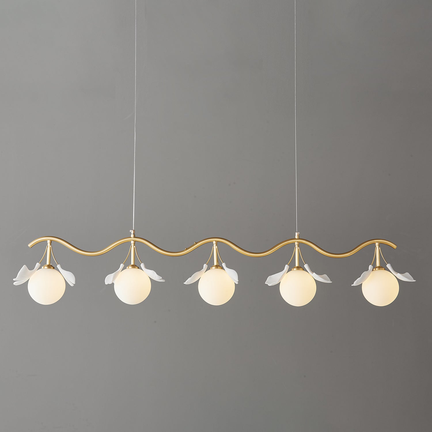 Hunell Floral Brass Chandelier-Neutral Decor