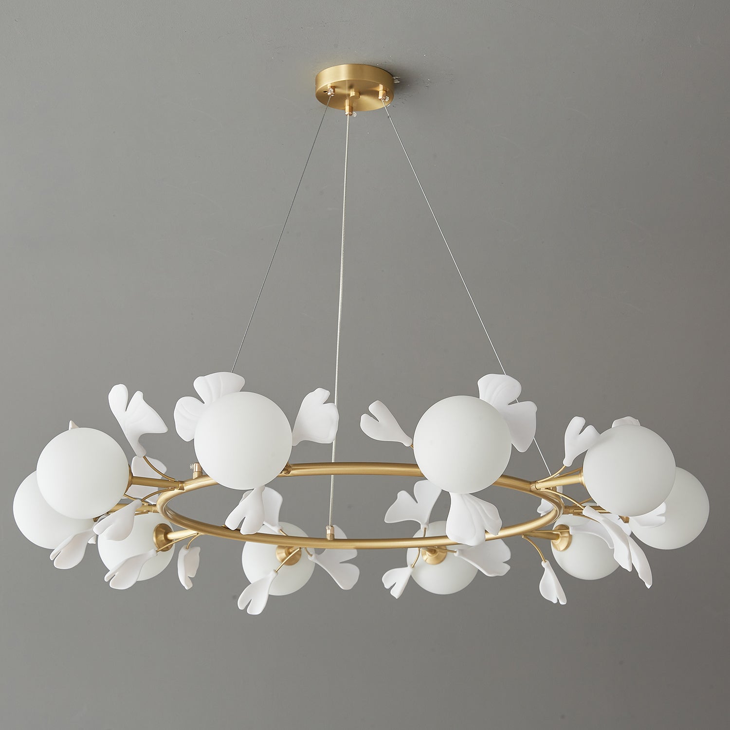 Hunell Floral Brass Chandelier-Neutral Decor