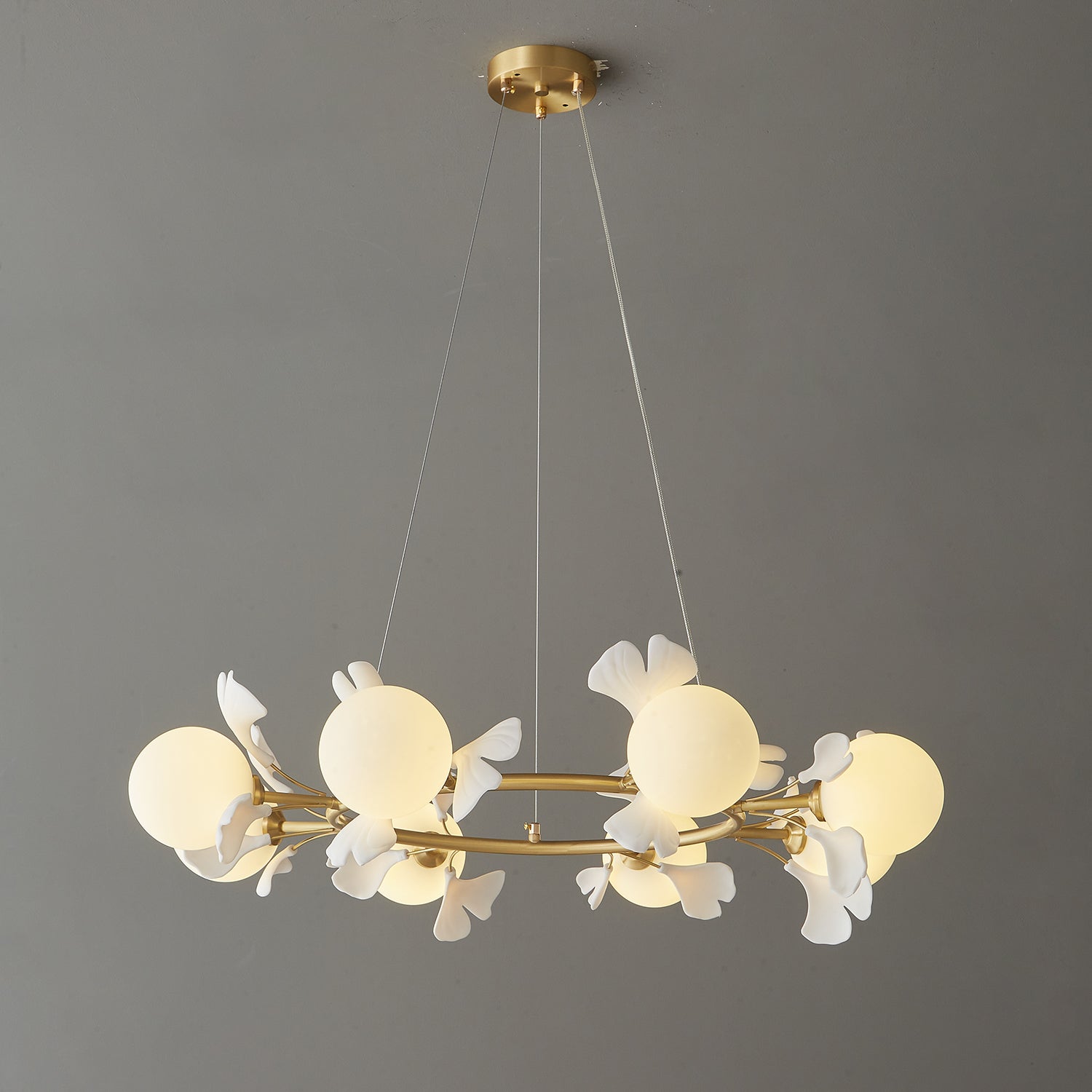 Hunell Floral Brass Chandelier-Neutral Decor