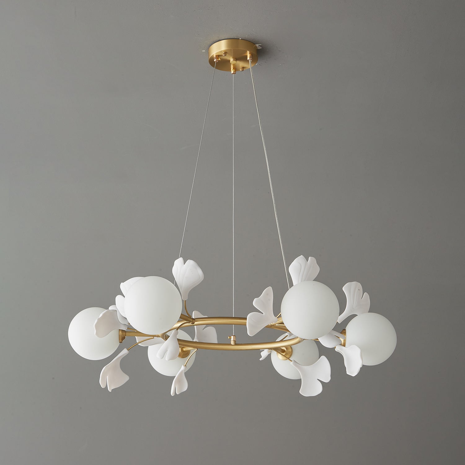 Hunell Floral Brass Chandelier-Neutral Decor
