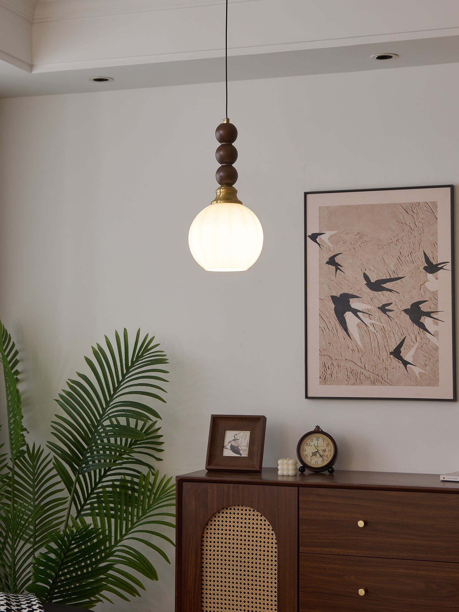 Vothaila Traditional Elegance Vintage Glass Wood Pendant Light-Neutral Decor