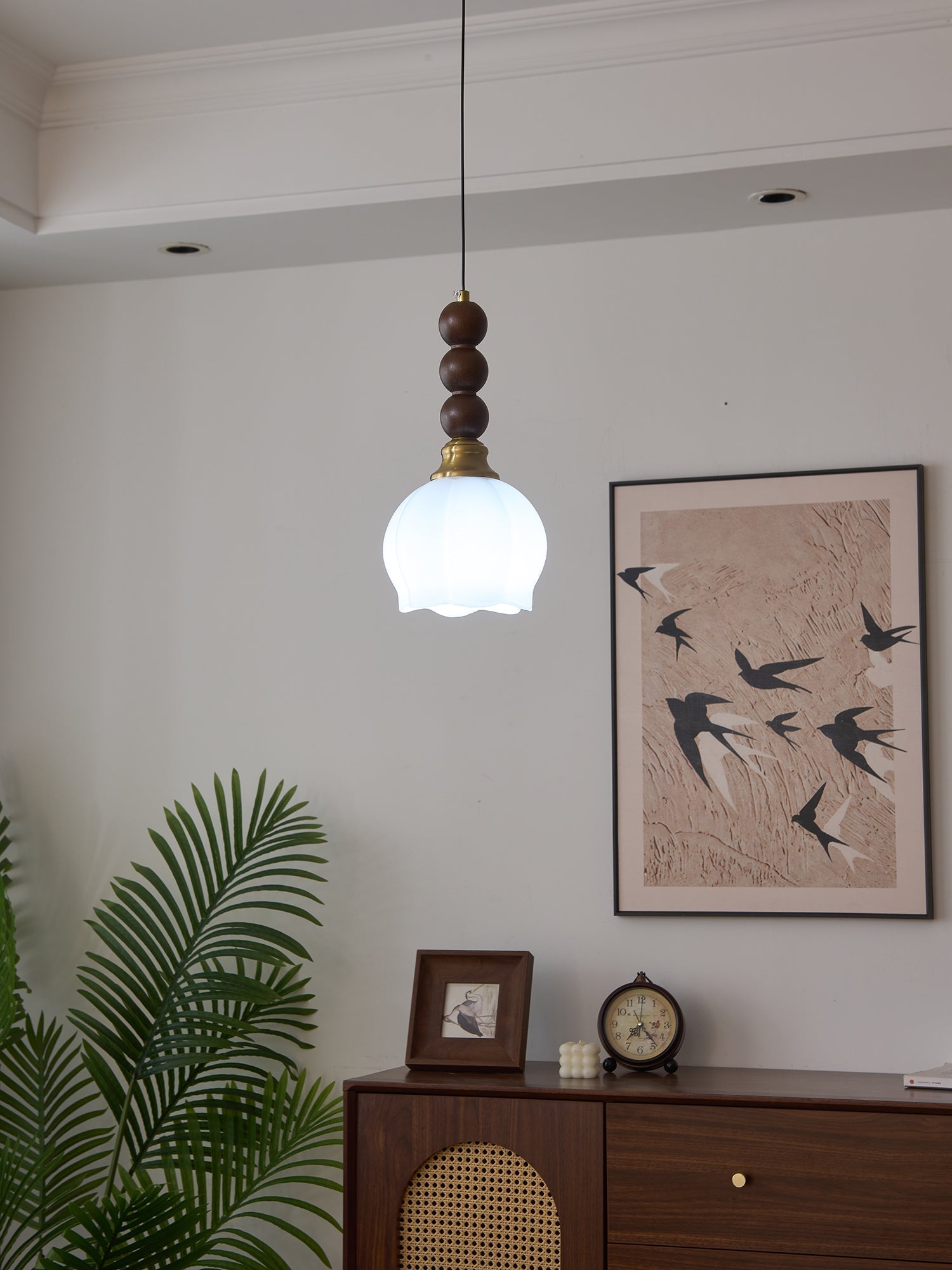 Vothaila Traditional Elegance Vintage Glass Wood Pendant Light-Neutral Decor