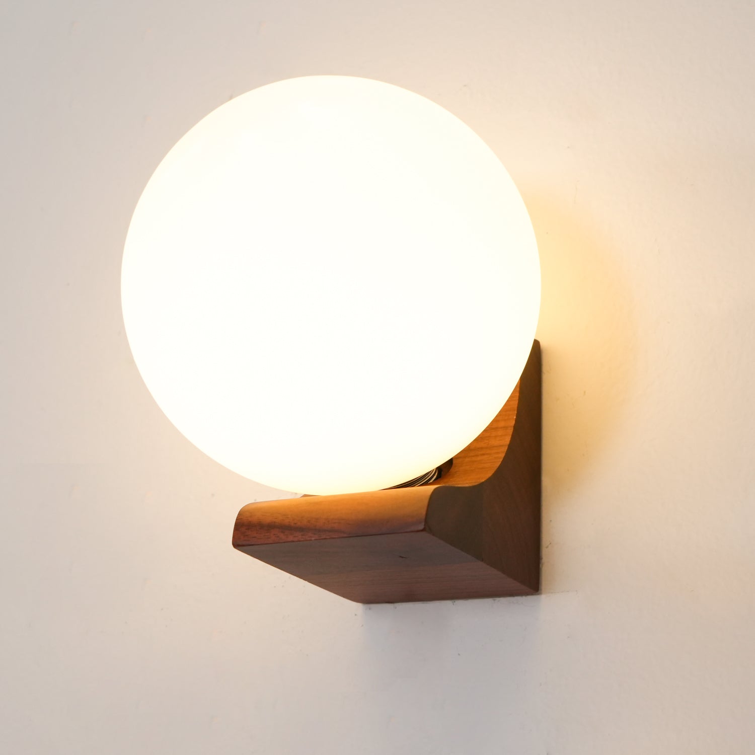 Icarara Modern Minimalist Orb Wood Glass Wall Lamp-Neutral Decor