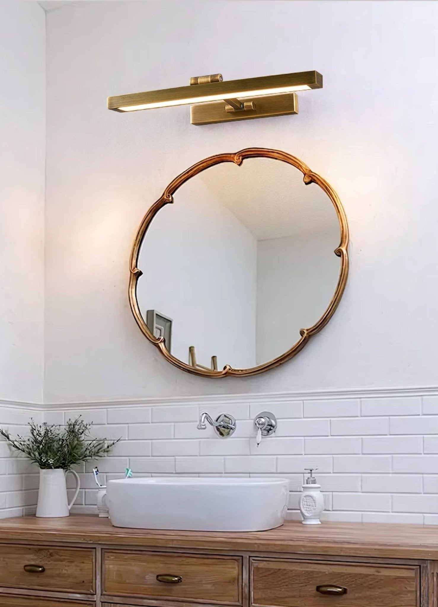 Everett Wall Light-Neutral Decor