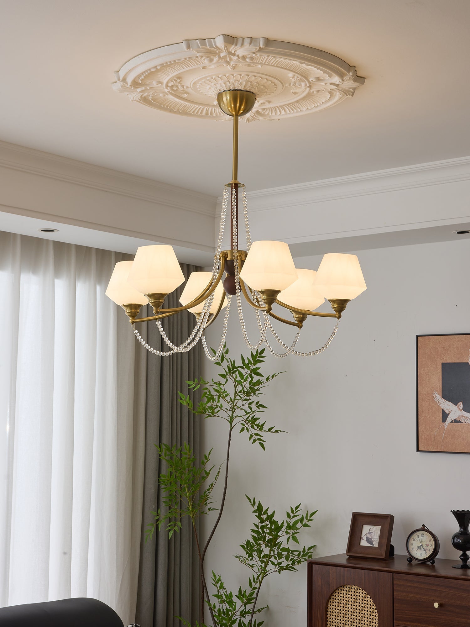 Othaus Traditional Elegance Vintage Wood Chandelier-Neutral Decor