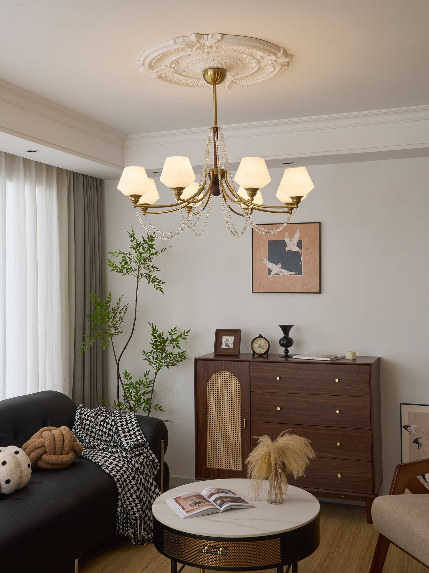 Othaus Traditional Elegance Vintage Wood Chandelier-Neutral Decor