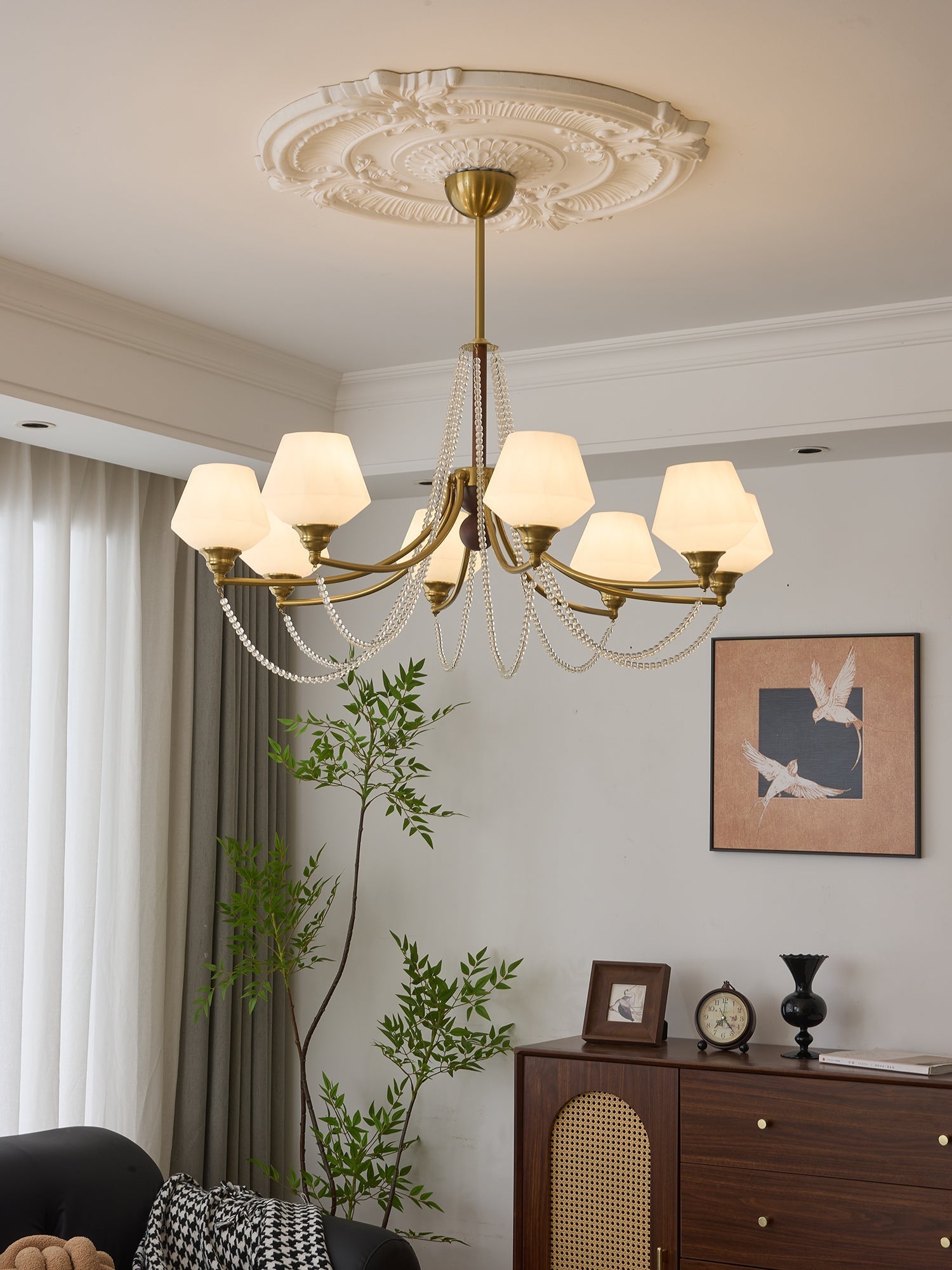 Othaus Traditional Elegance Vintage Wood Chandelier-Neutral Decor