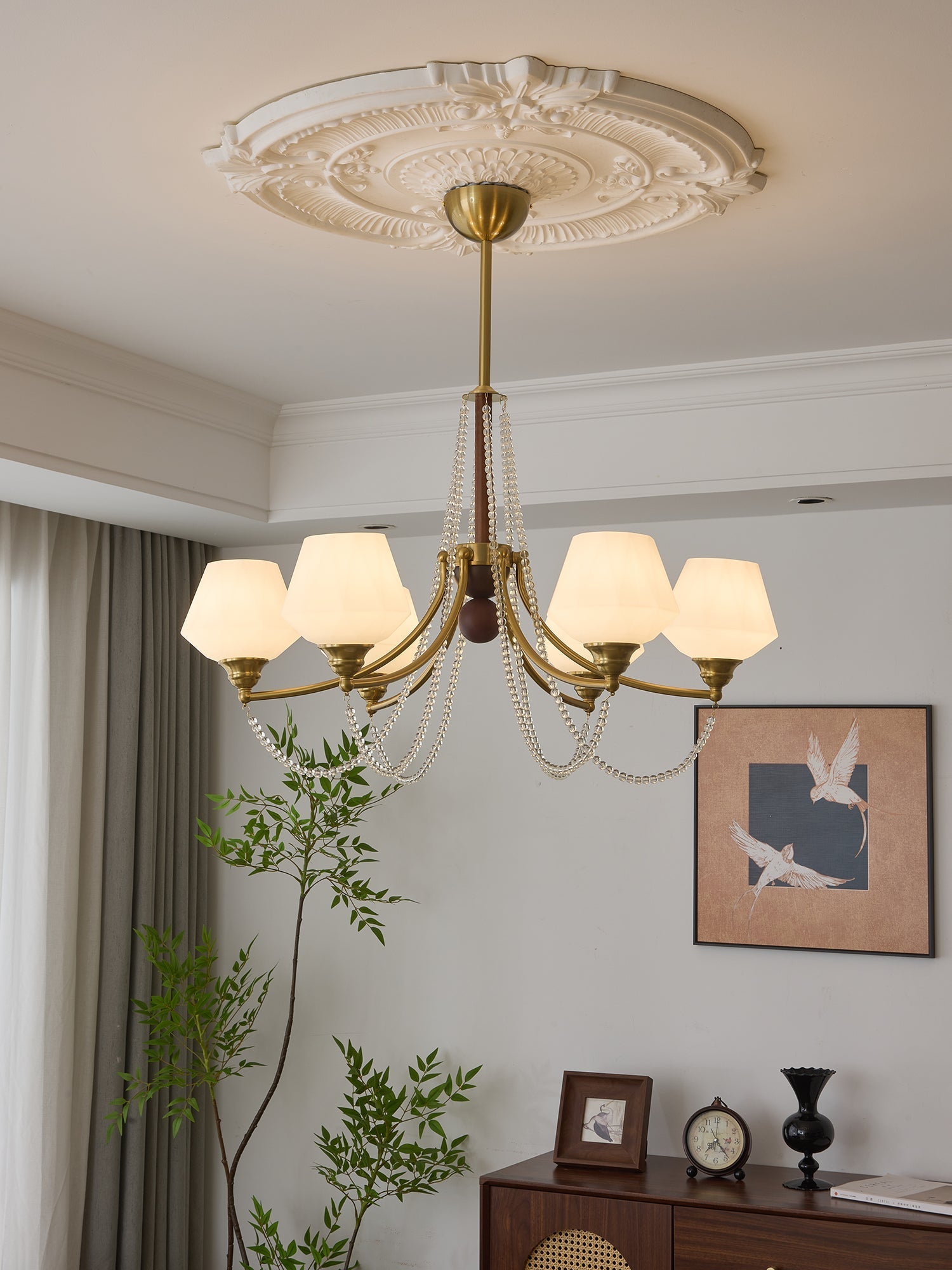 Othaus Traditional Elegance Vintage Wood Chandelier-Neutral Decor