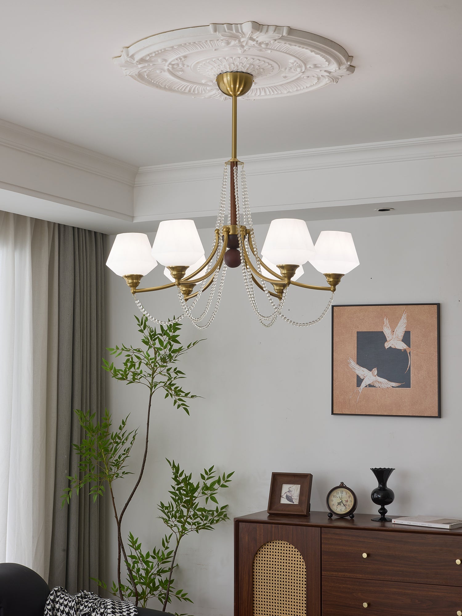 Othaus Traditional Elegance Vintage Wood Chandelier-Neutral Decor