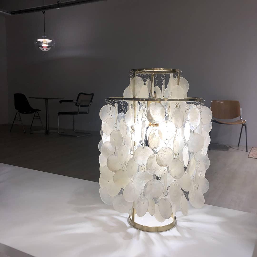 Dius Luxury Table Lamp-Neutral Decor