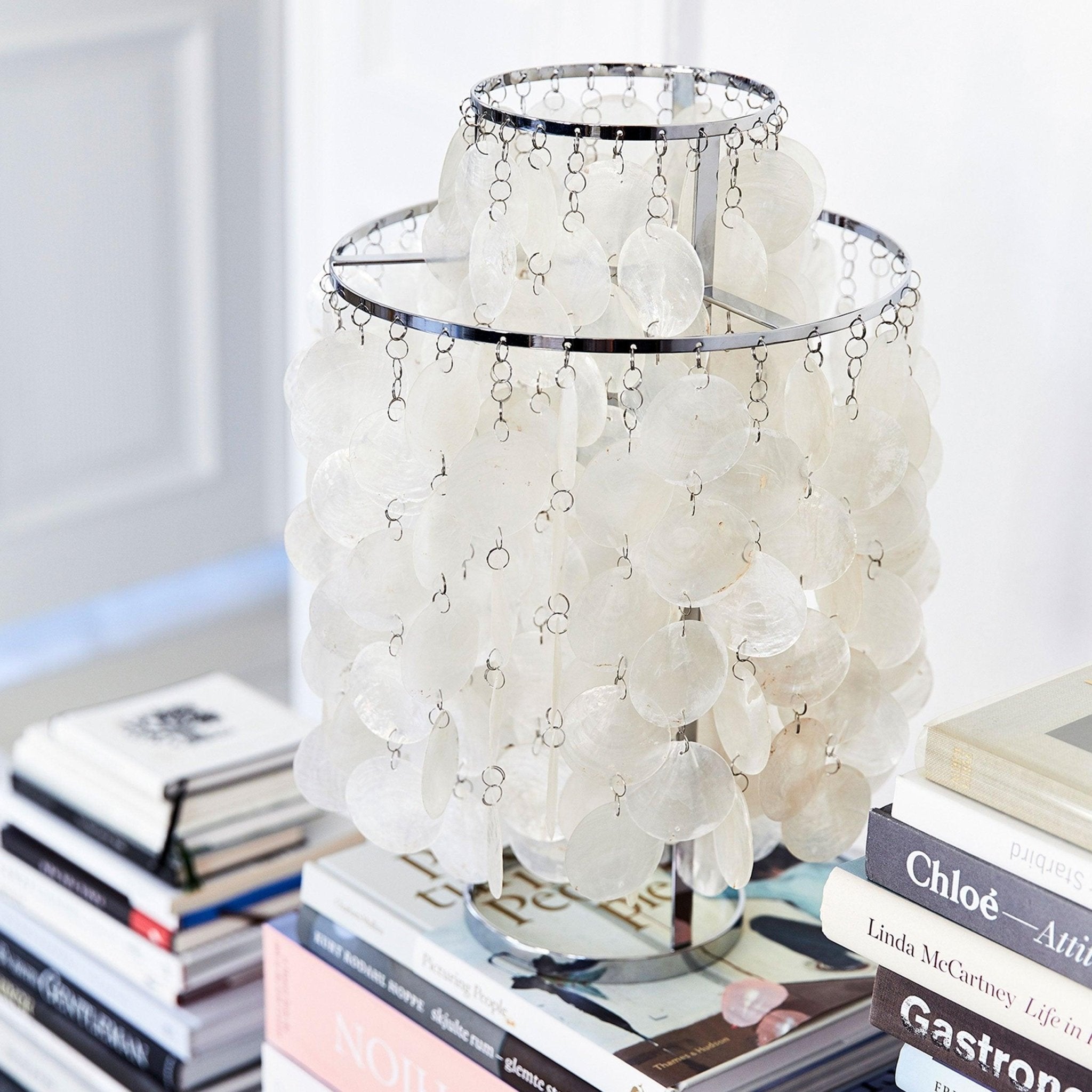 Dius Luxury Table Lamp-Neutral Decor
