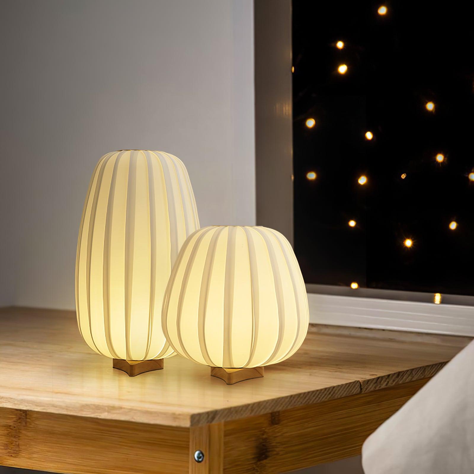 Elenor Fabric Minimalist Table Lamp-Neutral Decor