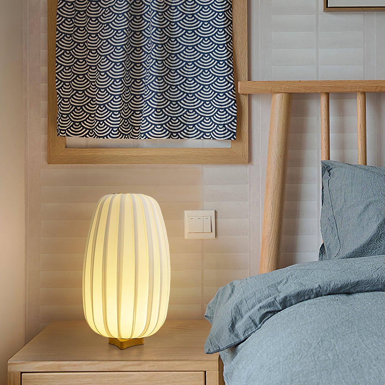 Elenor Fabric Minimalist Table Lamp-Neutral Decor