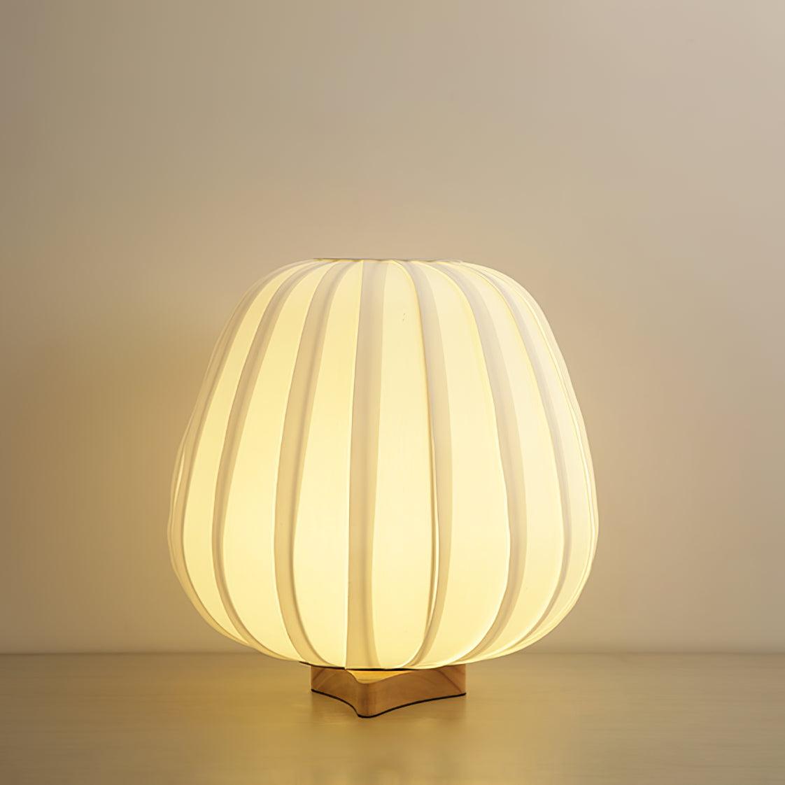 Elenor Fabric Minimalist Table Lamp-Neutral Decor