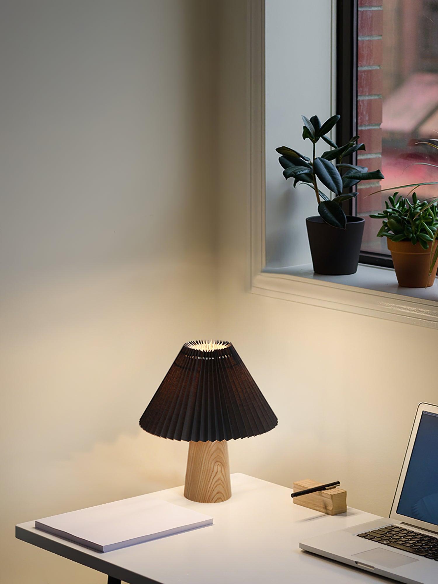 Tomino Minimalist Wood Table Lamp-Neutral Decor