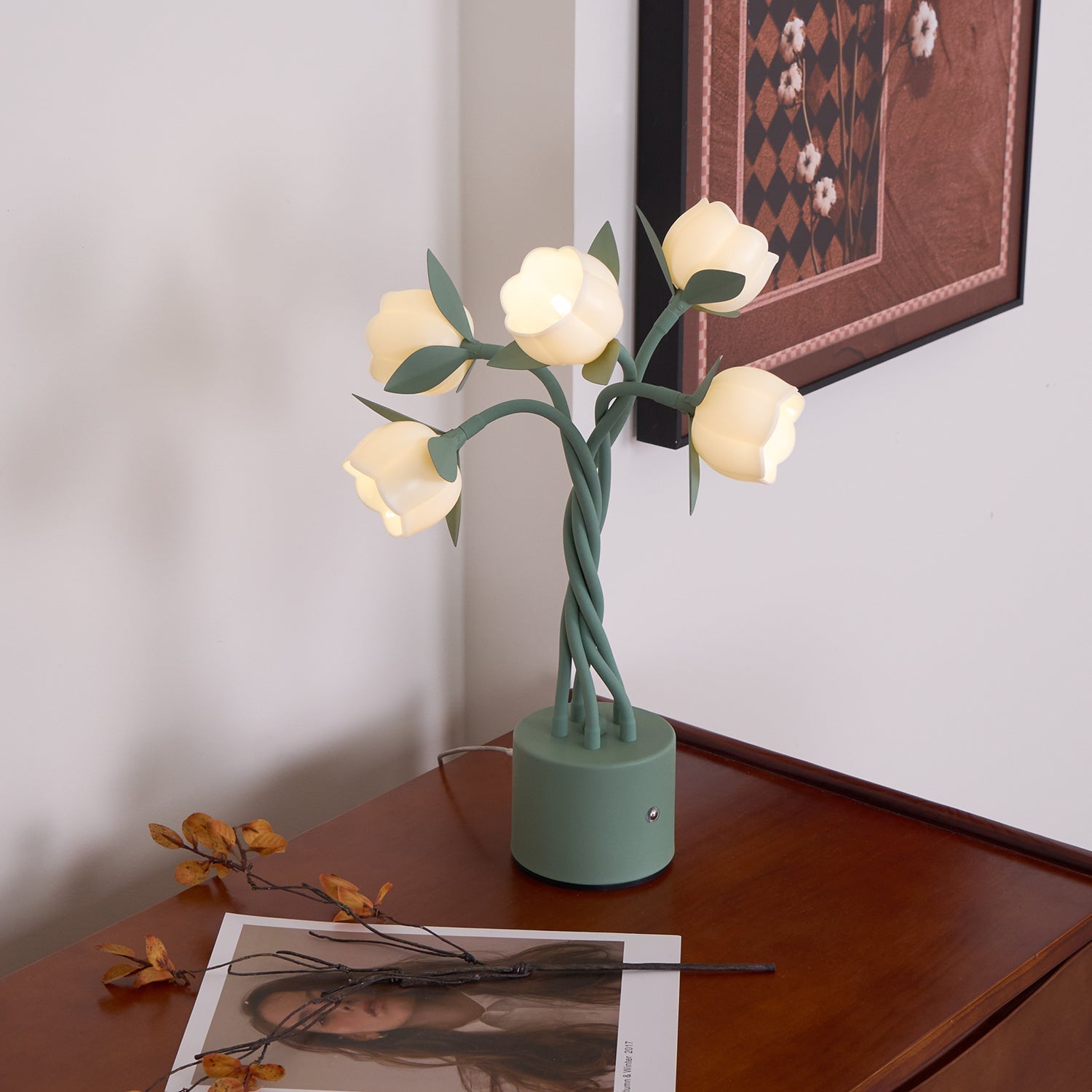 Flora Table Lamp
