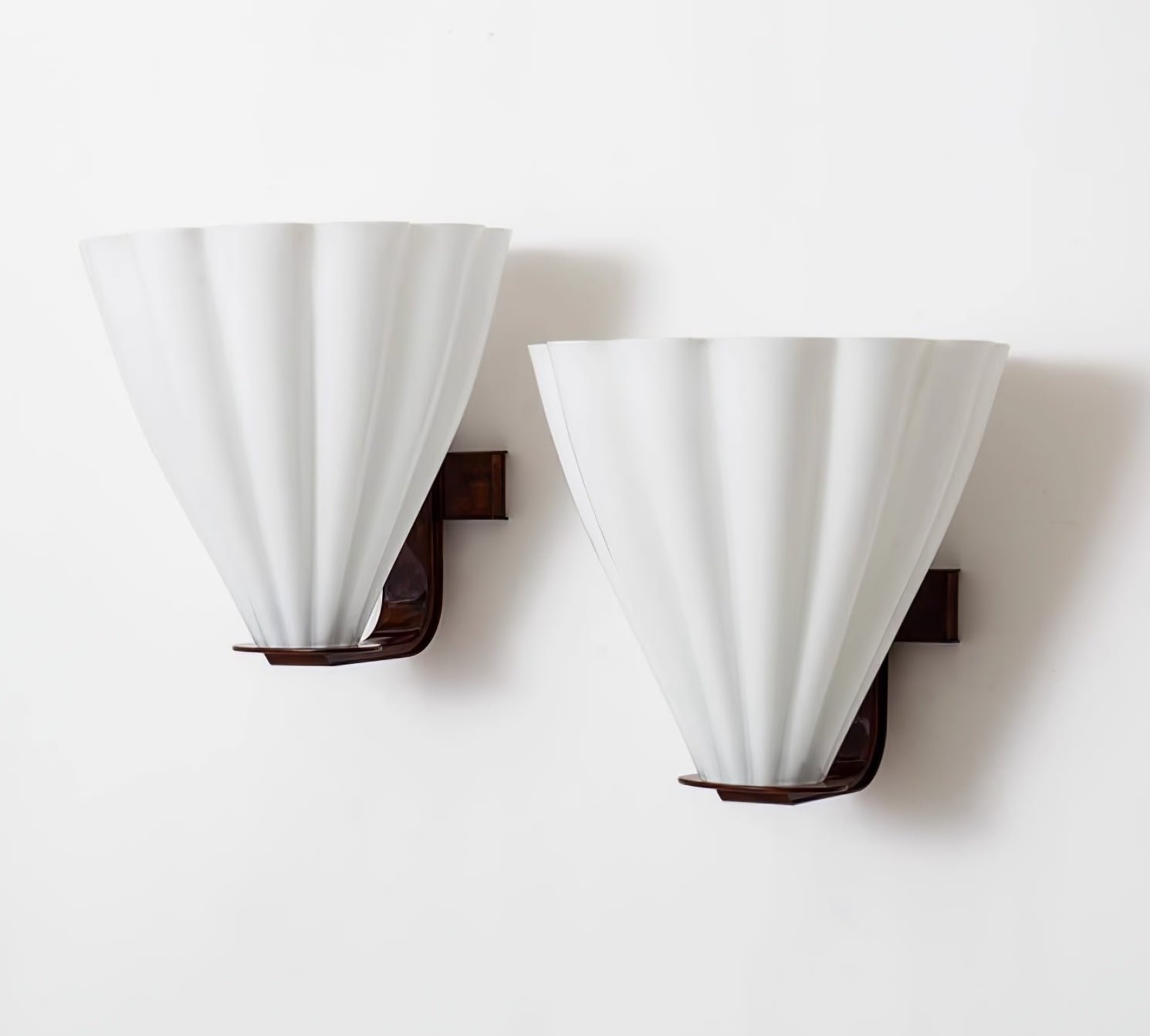 Ixelyn Shaped Glass Wall Sconce-Neutral Decor
