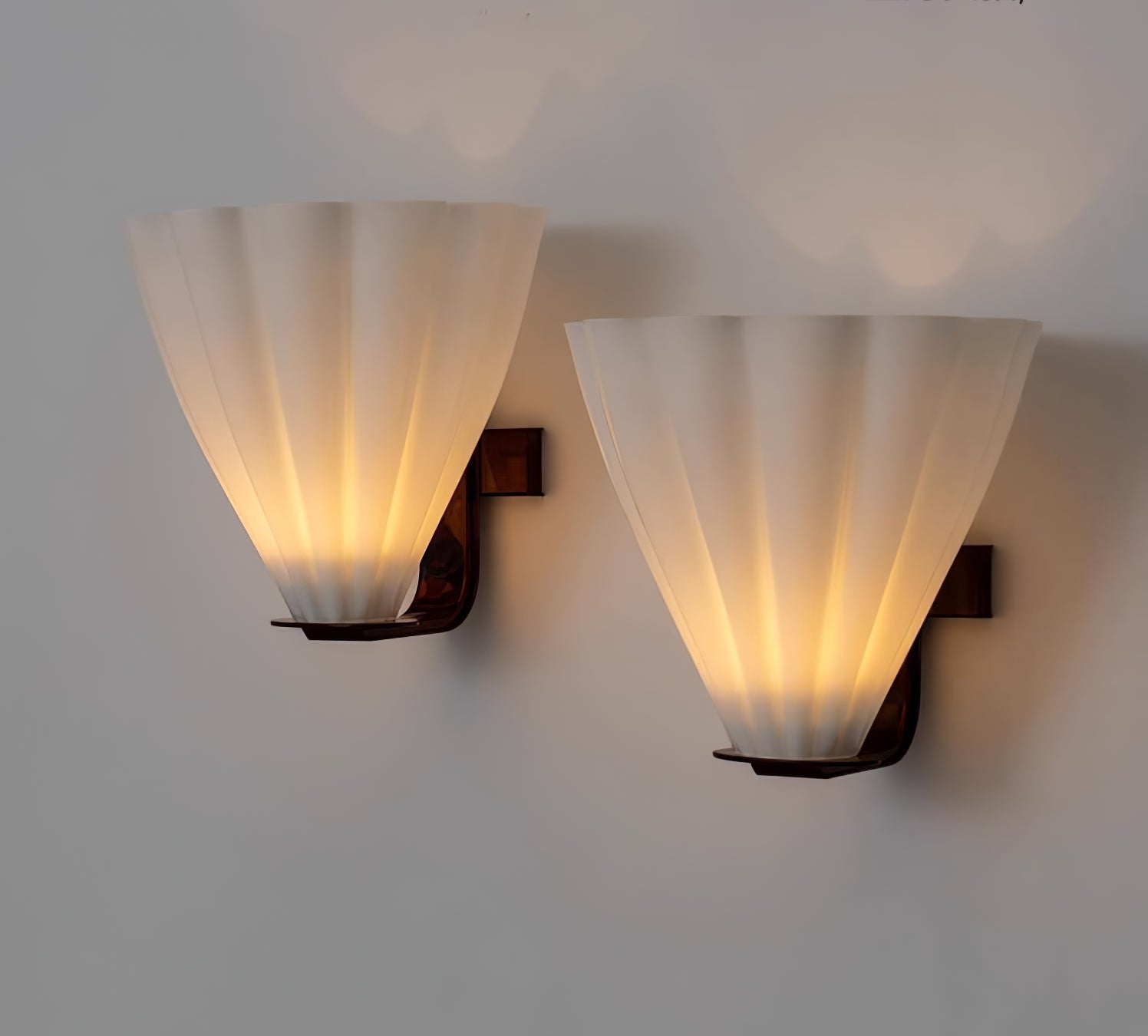 Ixelyn Shaped Glass Wall Sconce-Neutral Decor