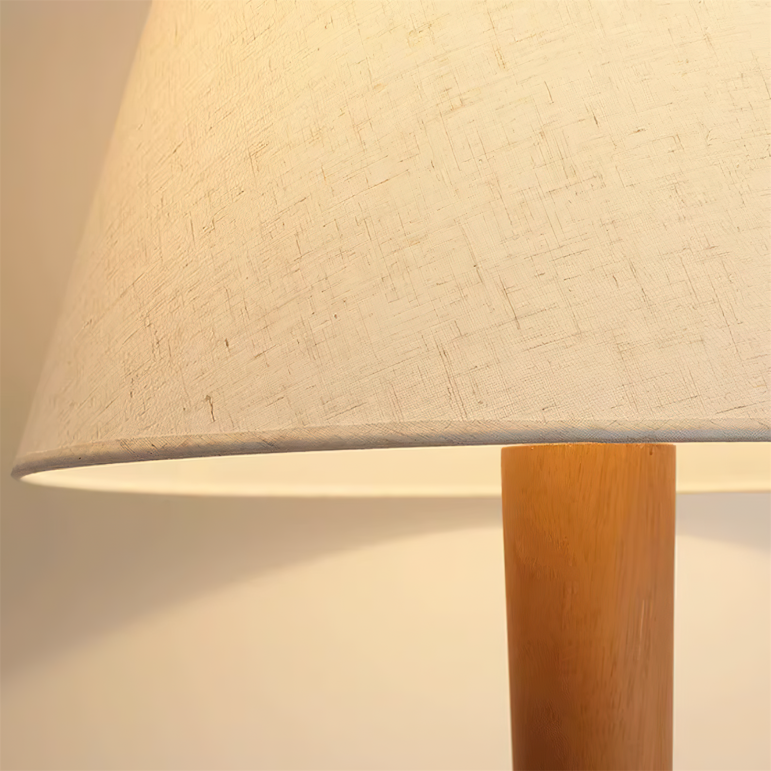 Gunnar Floor Lamp