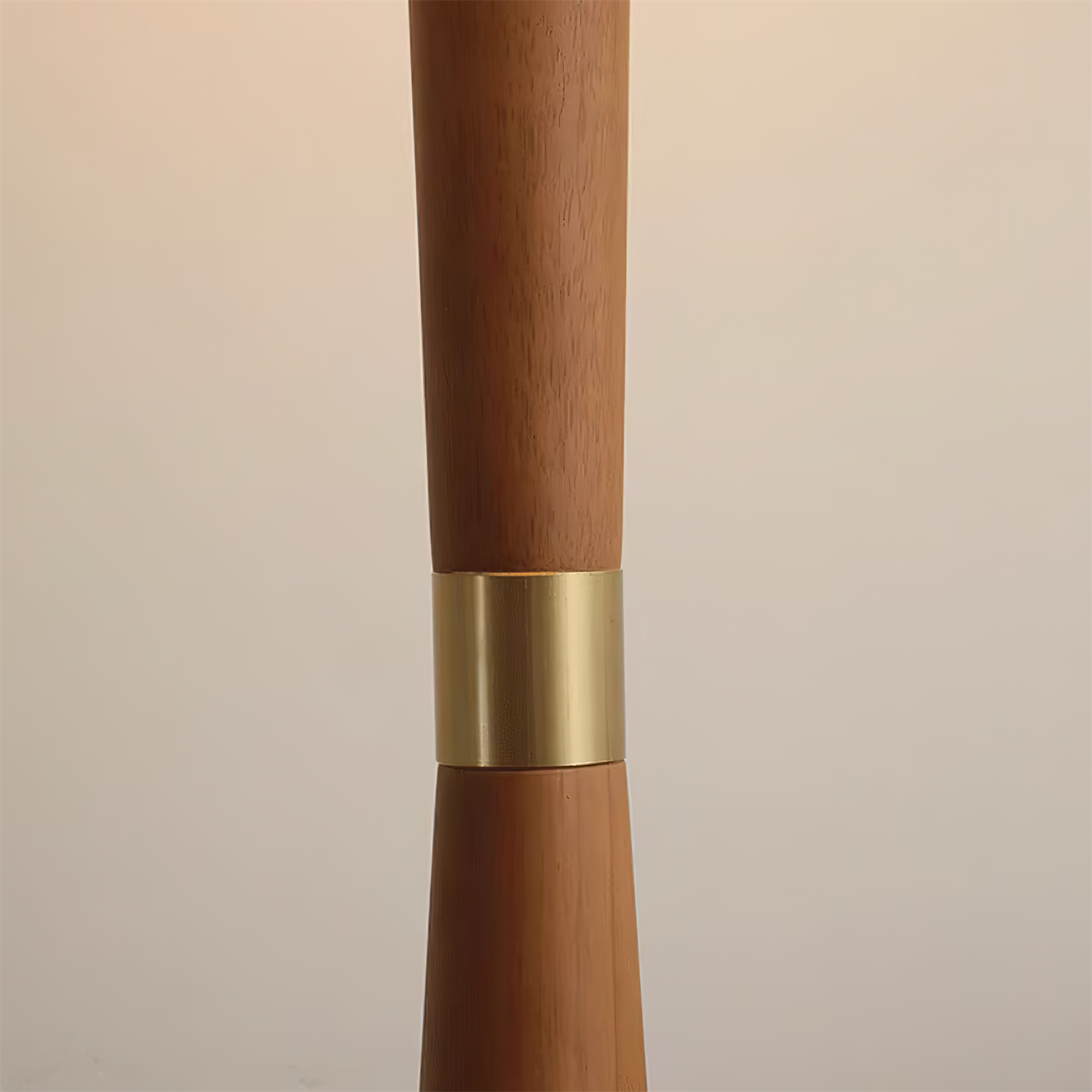 Gunnar Floor Lamp