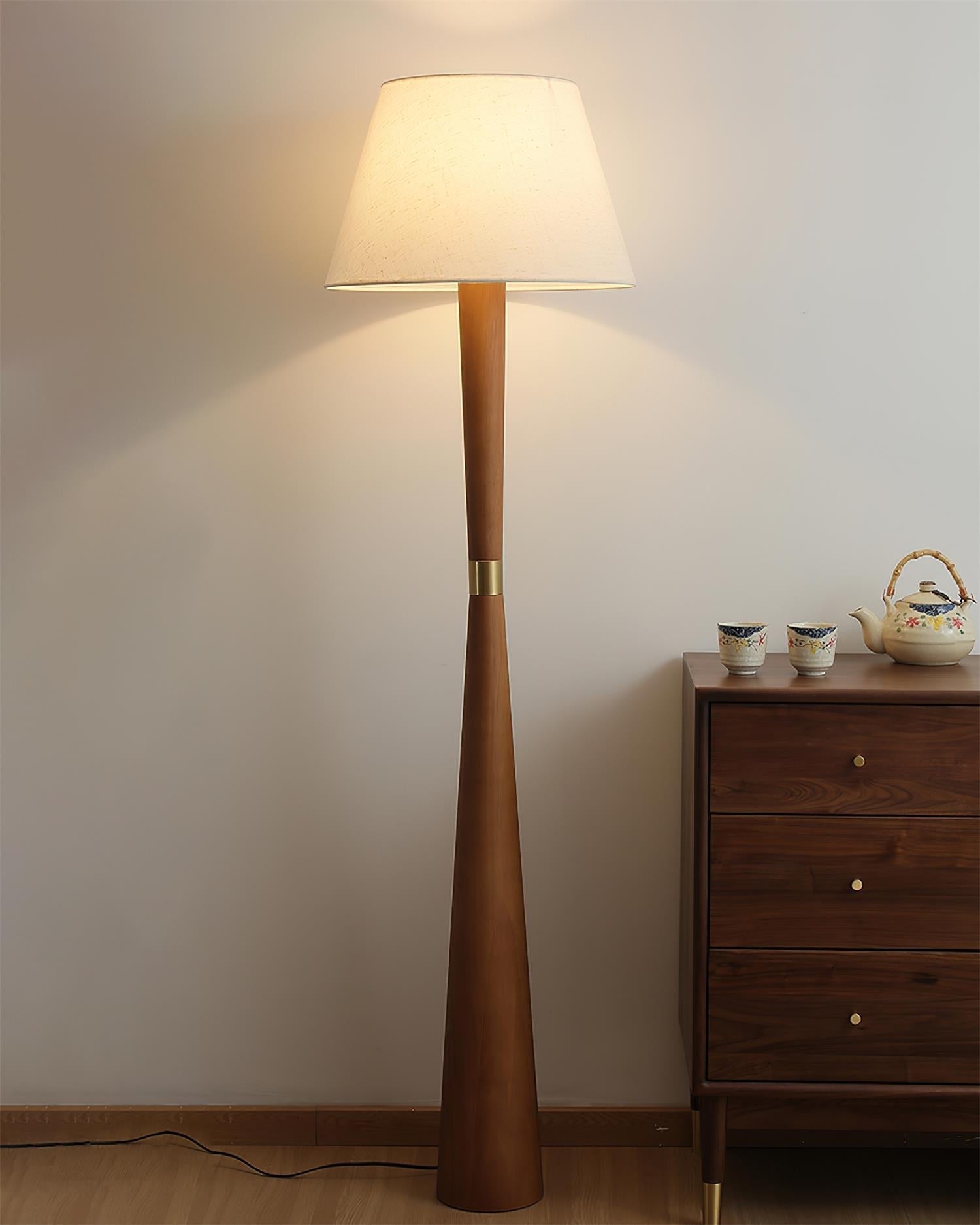 Gunnar Floor Lamp