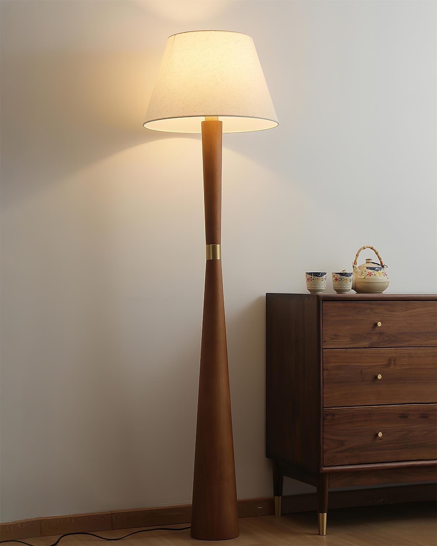 Gunnar Floor Lamp