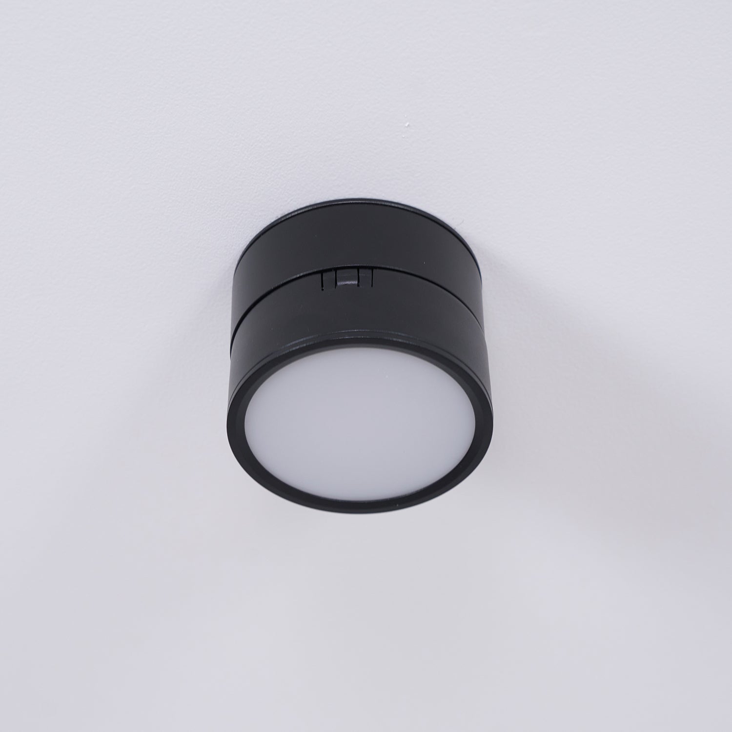 Venn Surface Recessed Light Spot