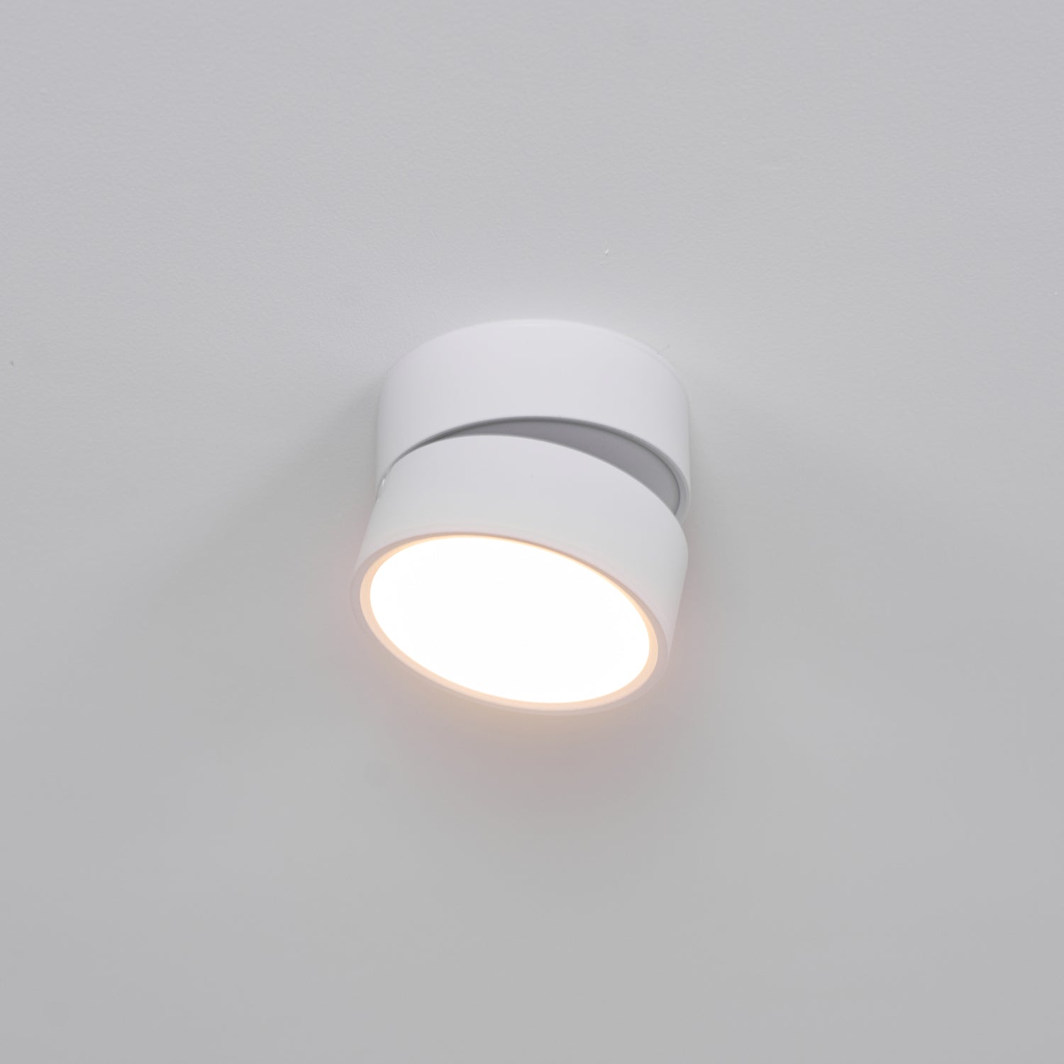 Xavo Surface Recessed Light Spot-Neutral Decor