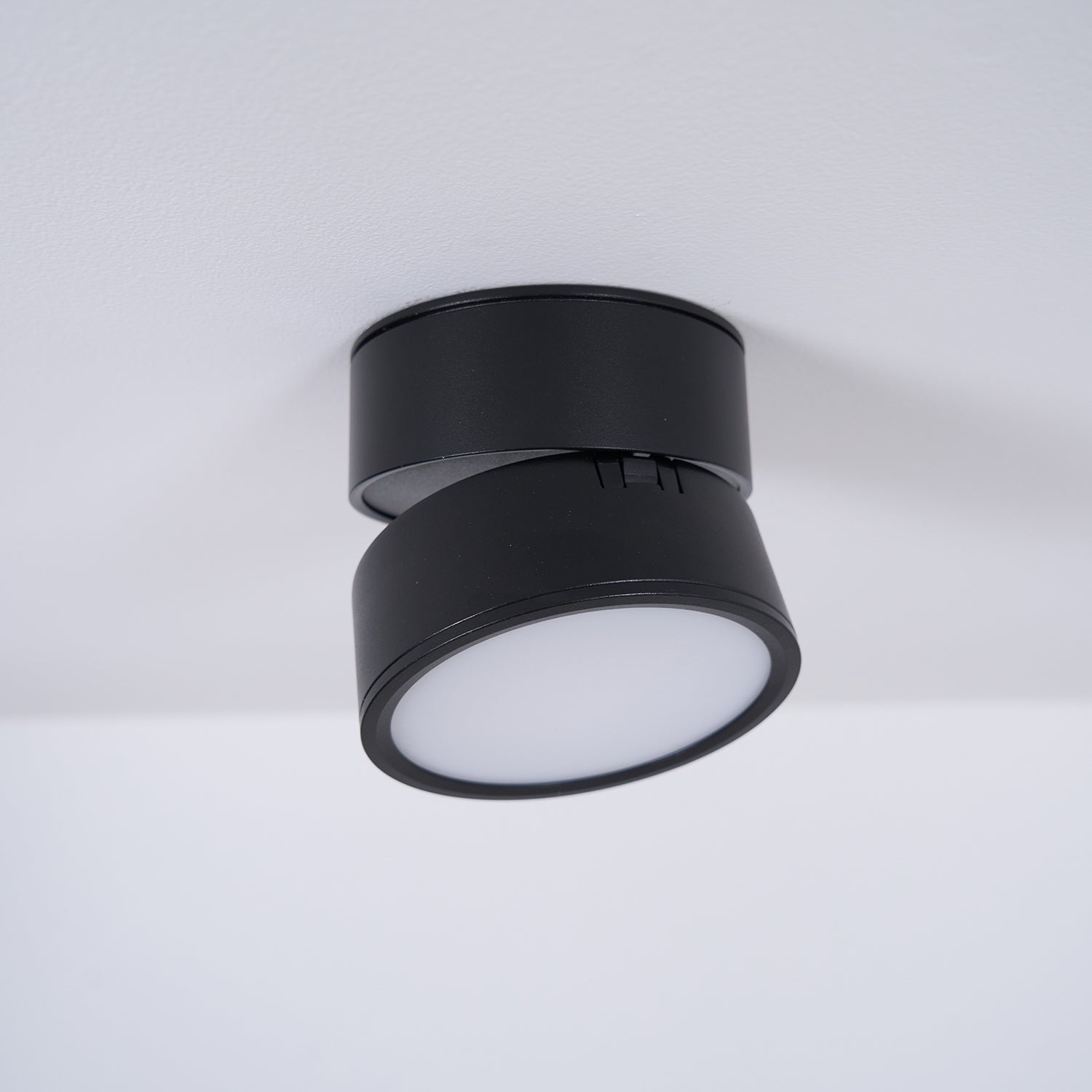 Venn Surface Recessed Light Spot